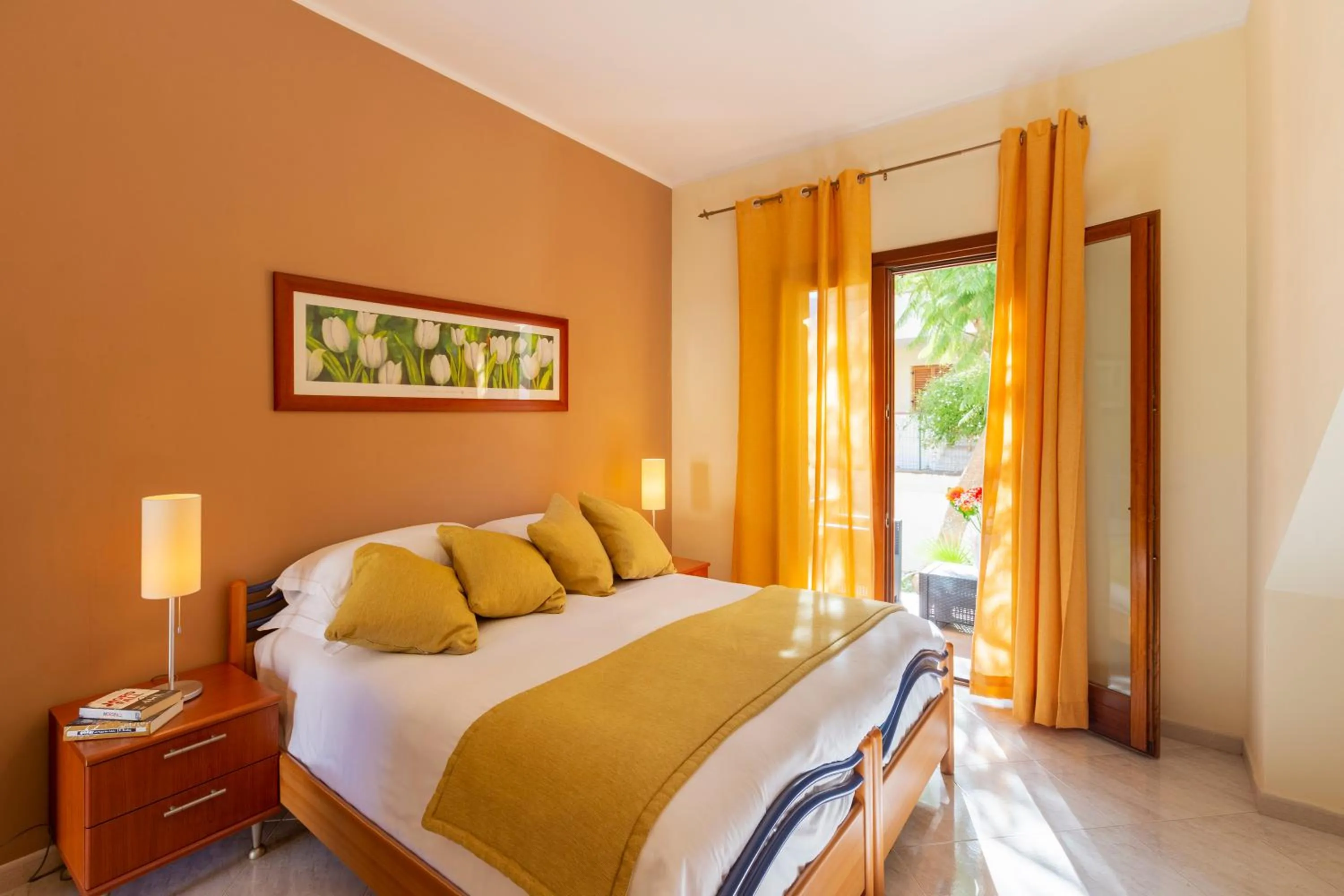 Bedroom, Bed in Residence Smeraldo