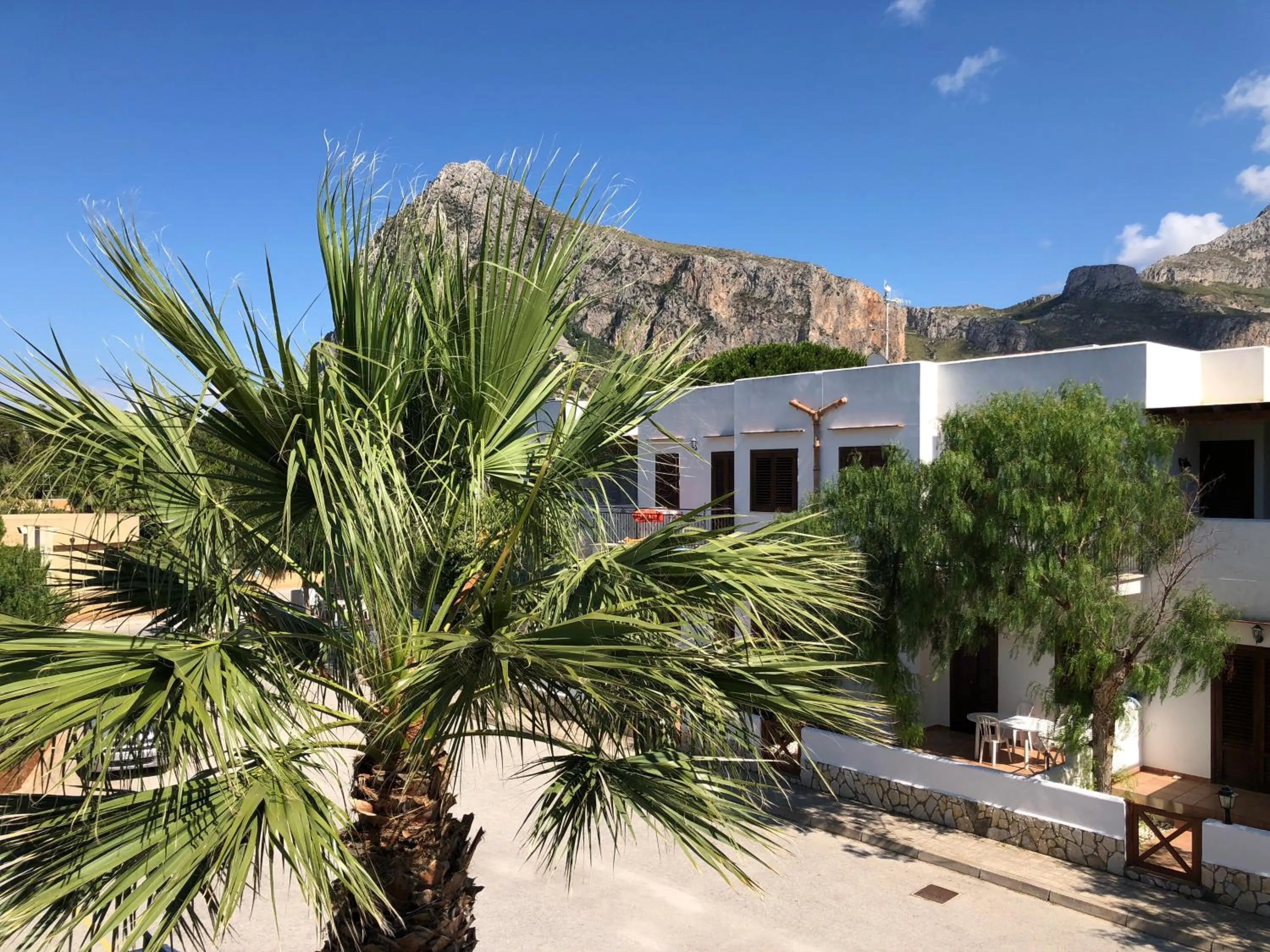 Other in Residence Smeraldo