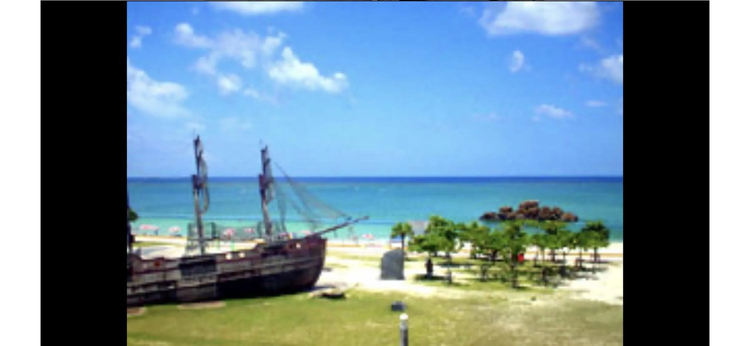 Beach in Mini Chula Inn