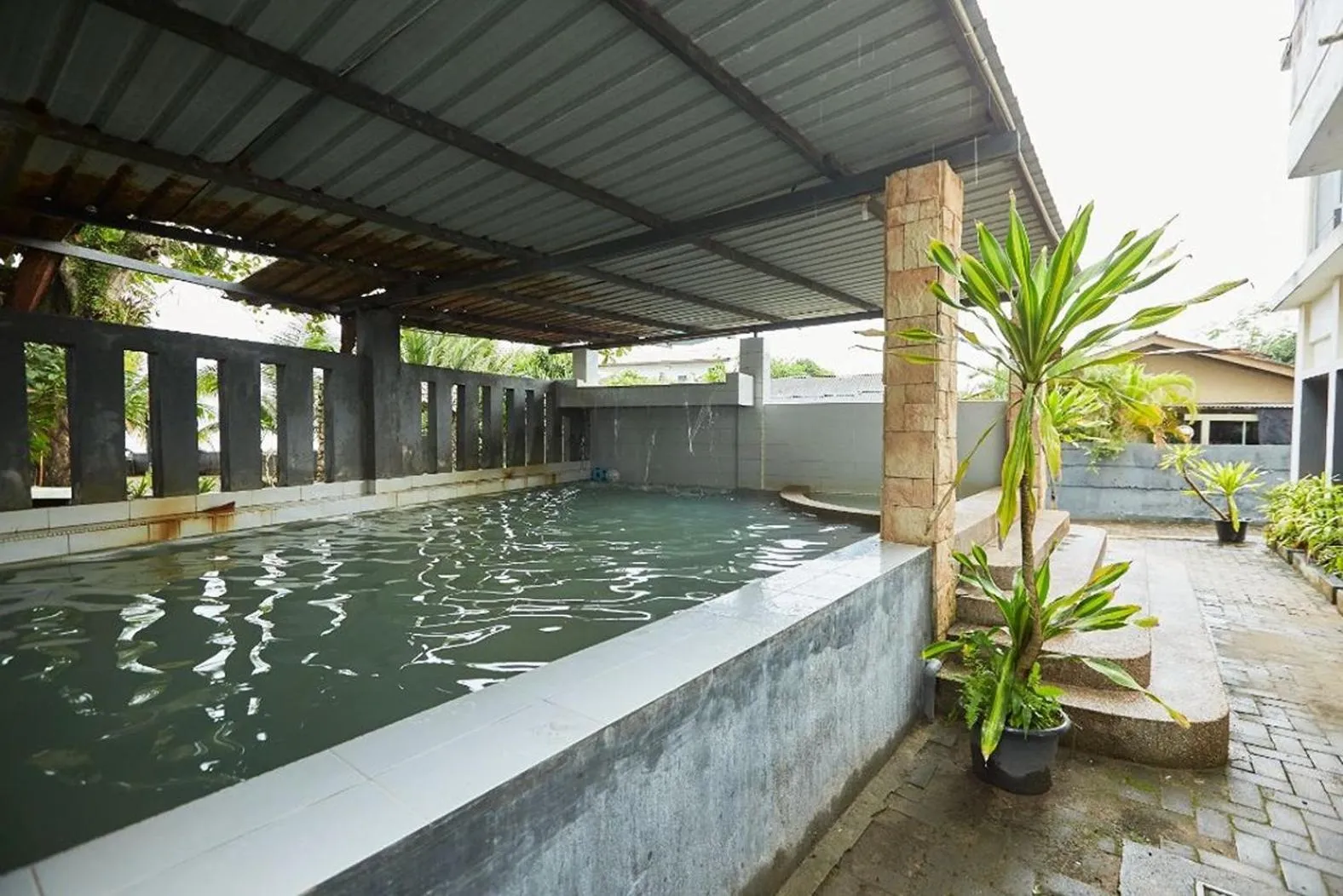 Swimming pool in Mawar Villa, Batu Hitam