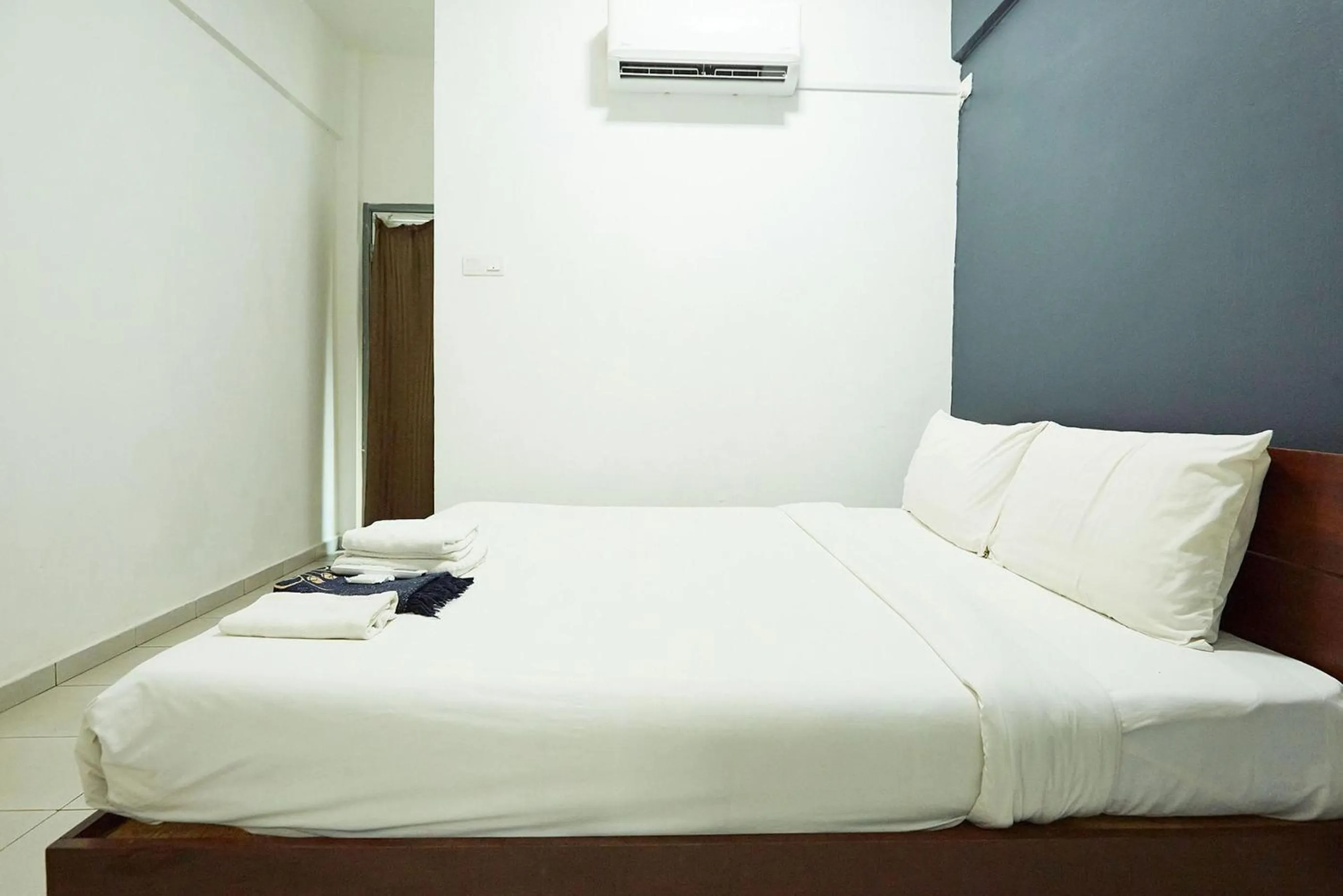 Photo of the whole room in Mawar Villa, Batu Hitam