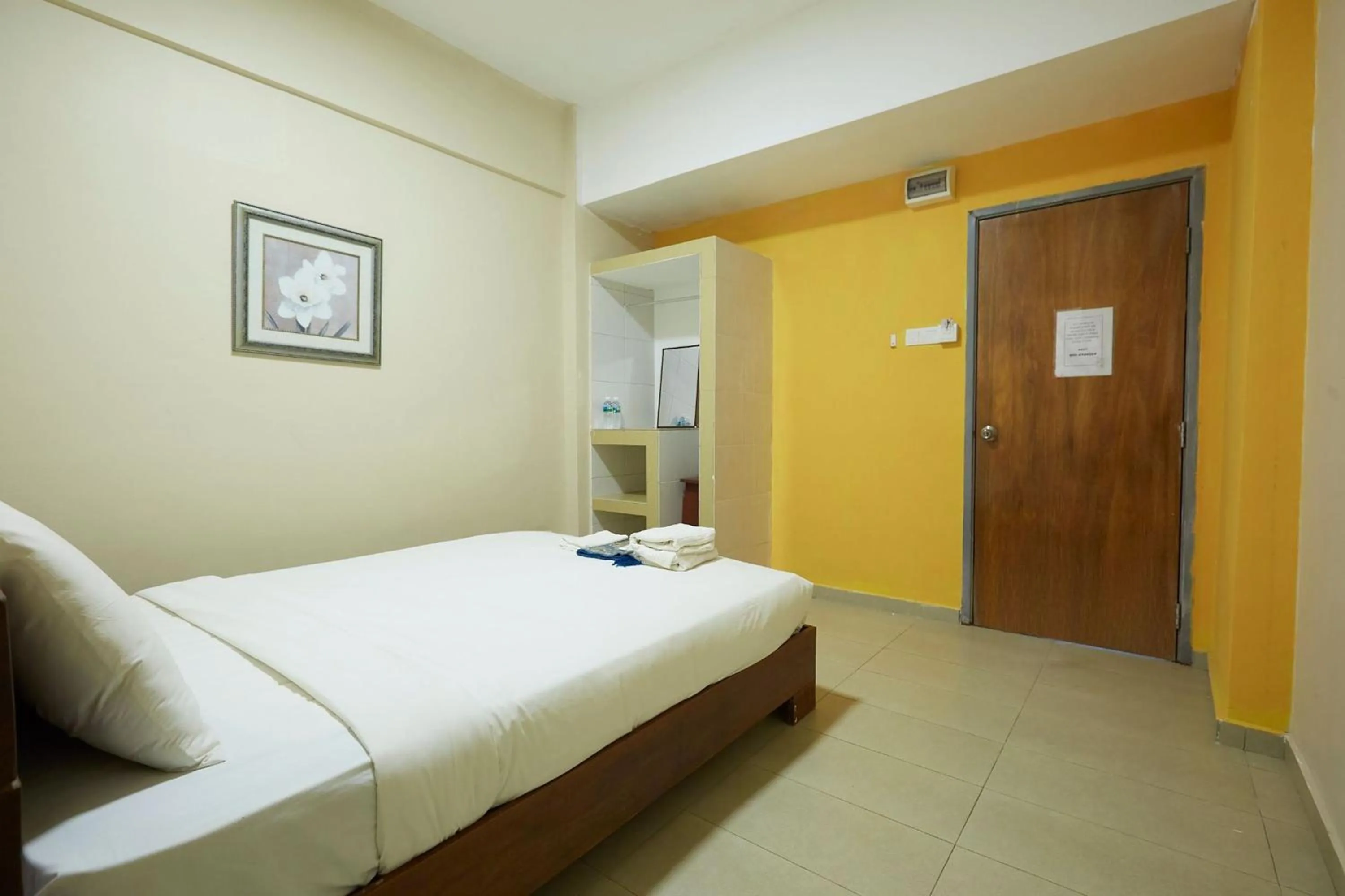 Photo of the whole room in Mawar Villa, Batu Hitam