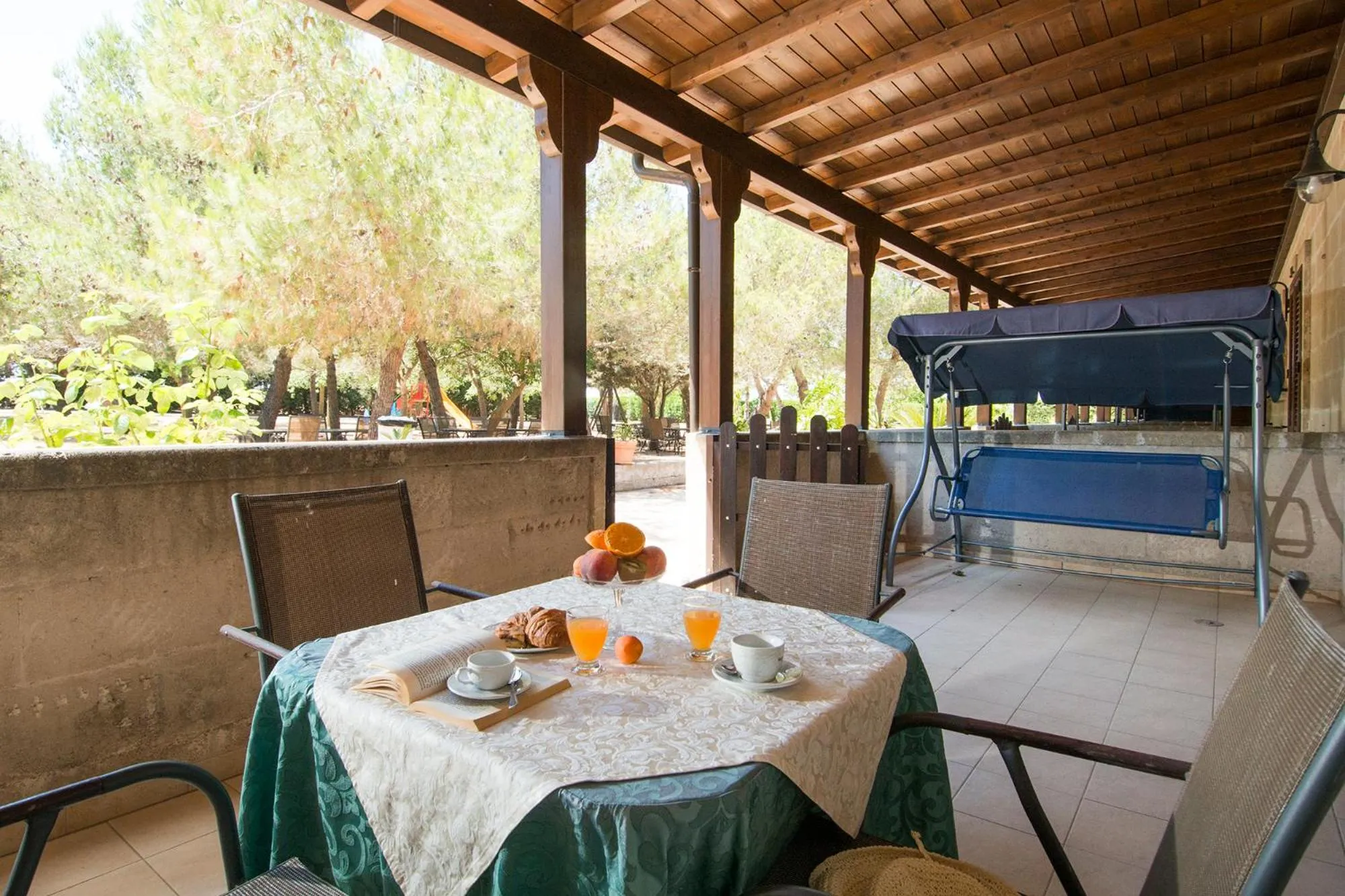 Patio in Masseria Grottella