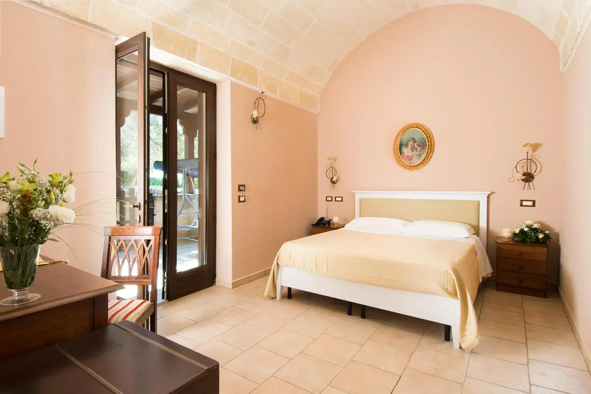 King Room with Garden View in Masseria Grottella King Room with Garden View in Masseria Grottella