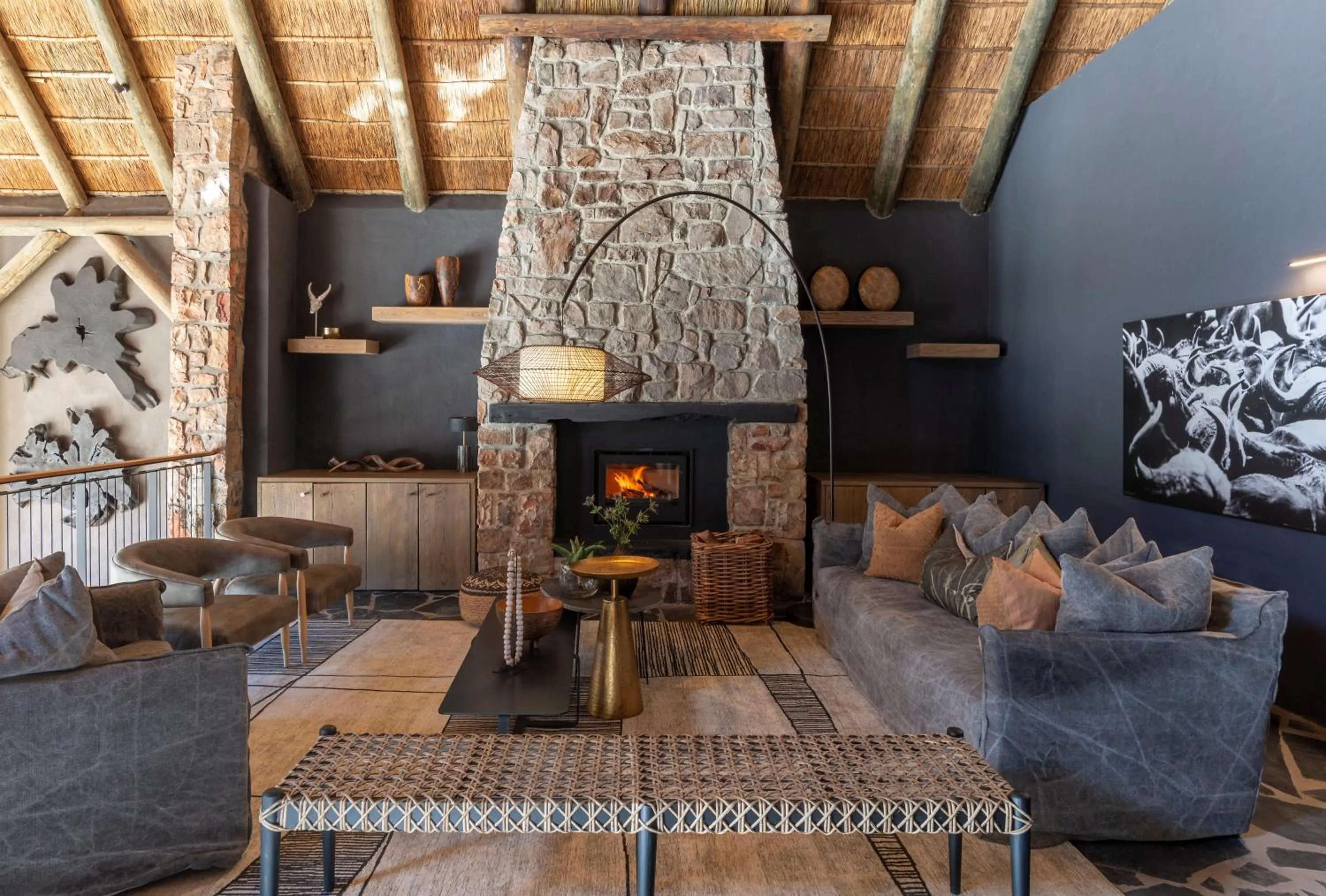 Lounge or bar in Shamwari Bayethe