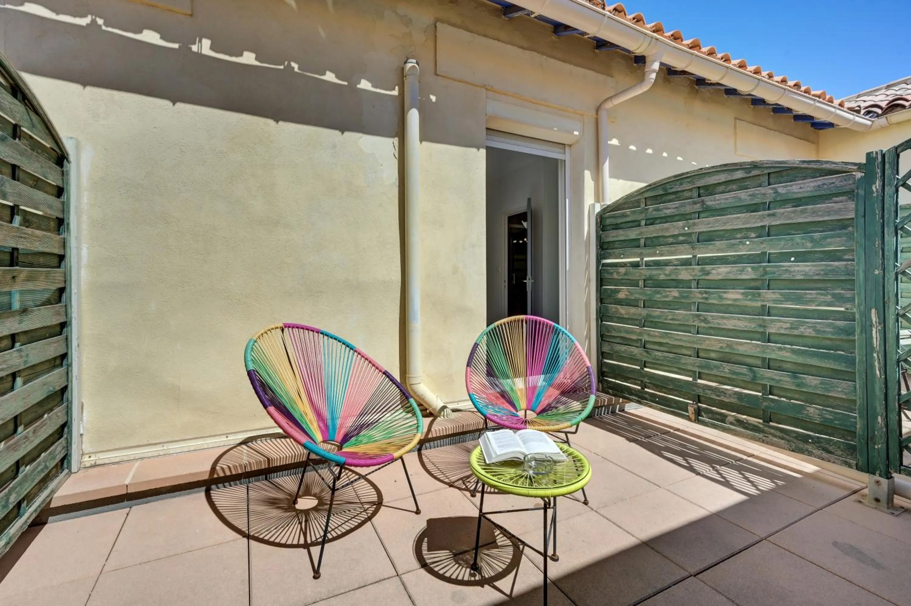 Patio in Hotel Camille