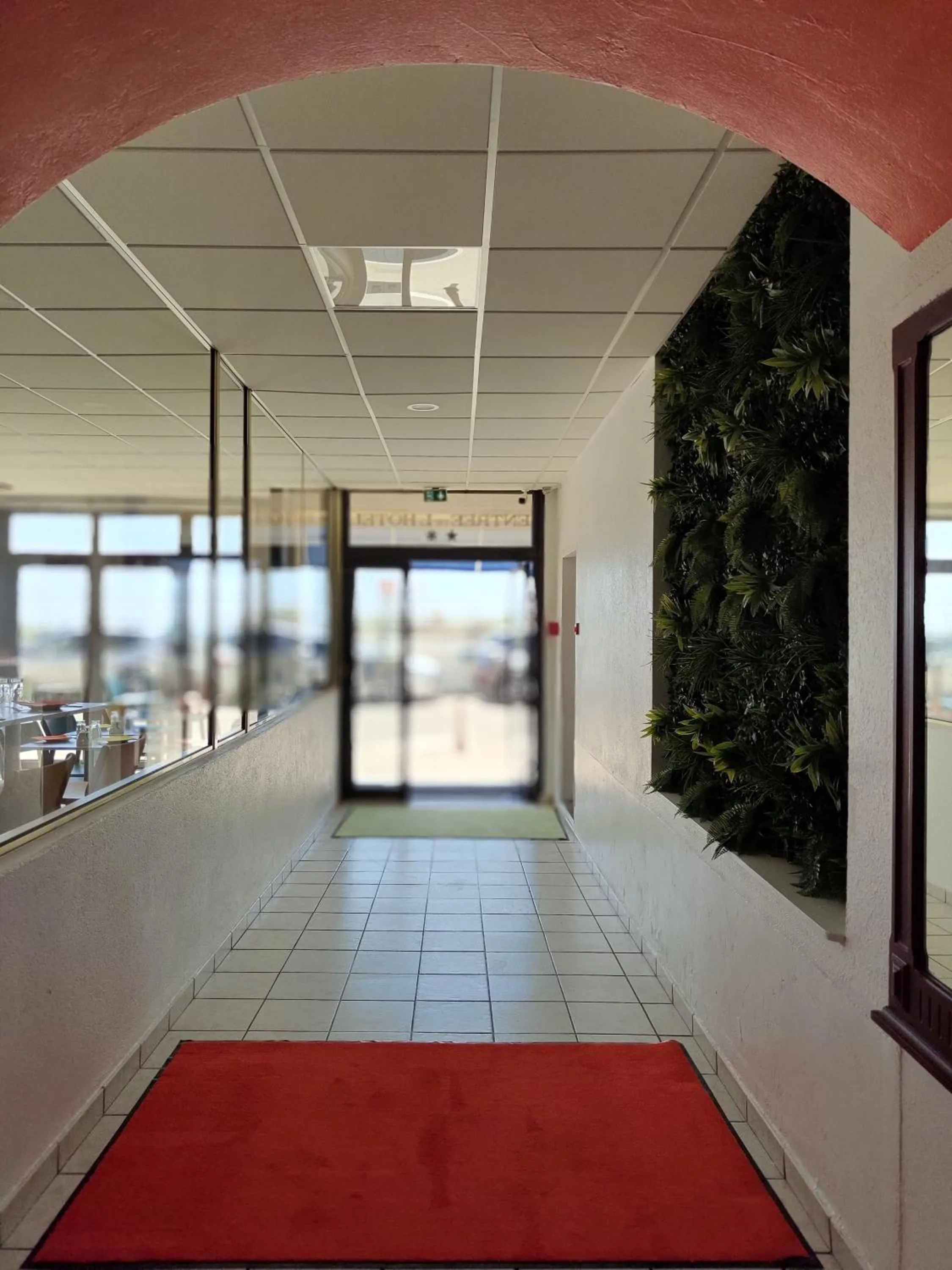 Facade/entrance in Hotel Camille