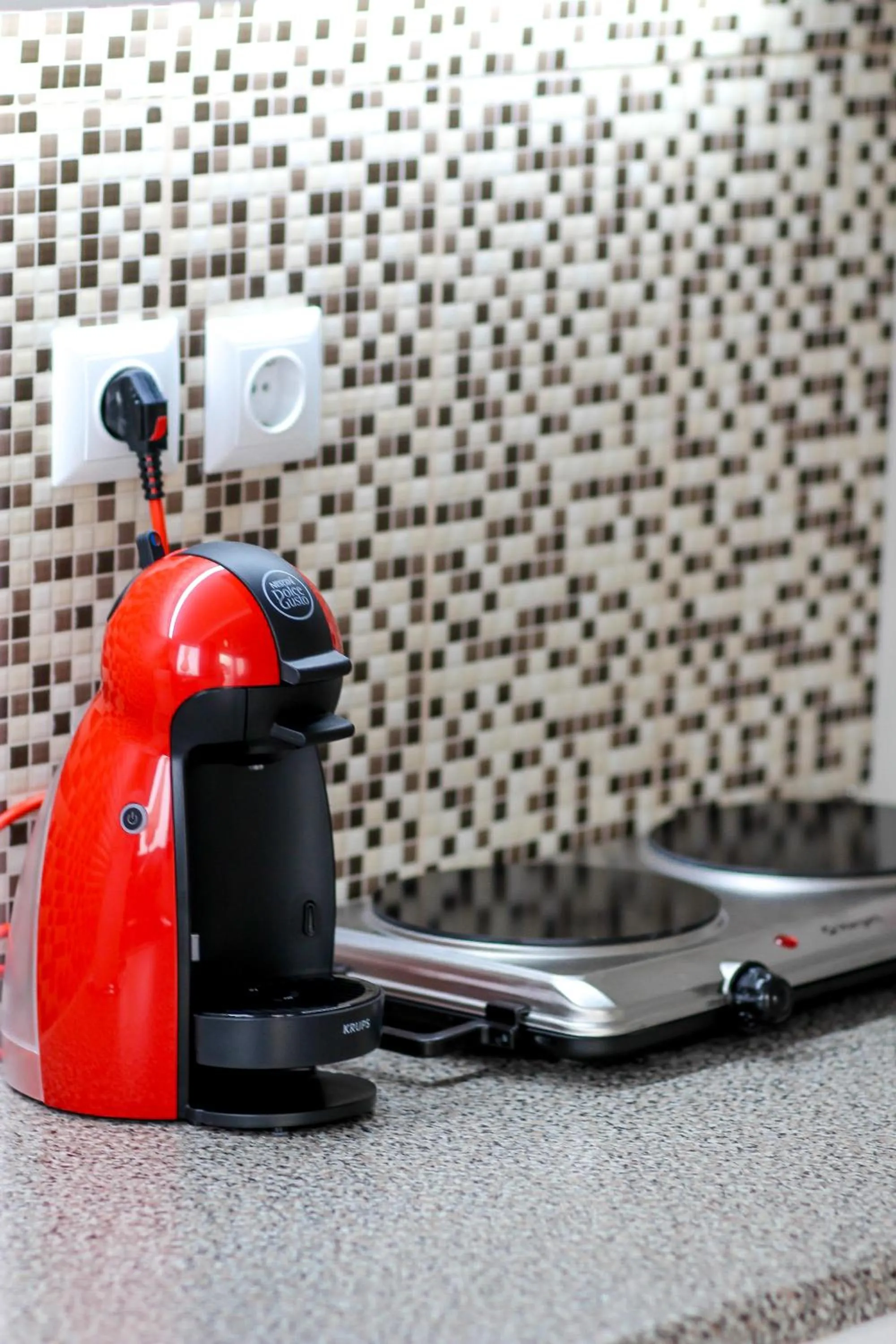Coffee/tea facilities in White Side Suites