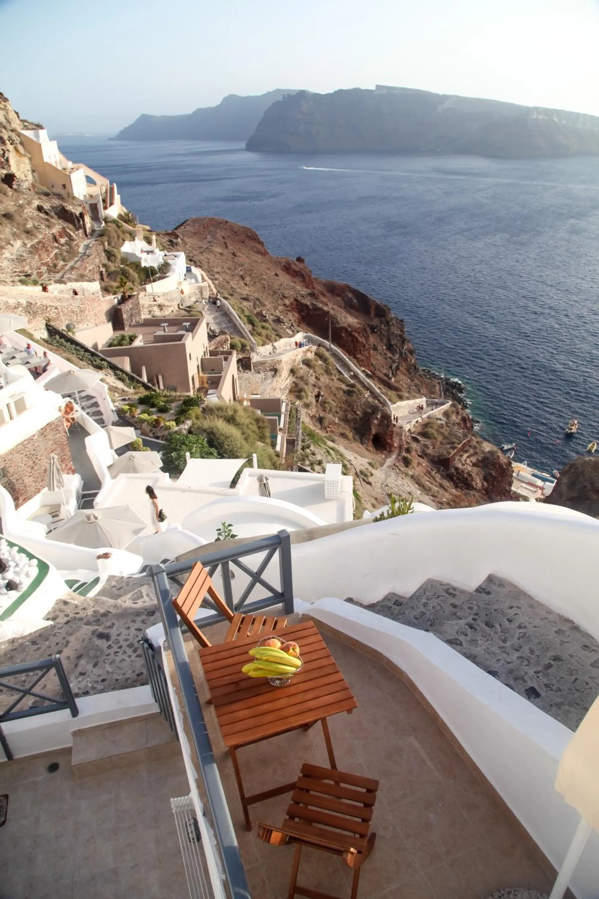 Bird's eye view in White Side Suites