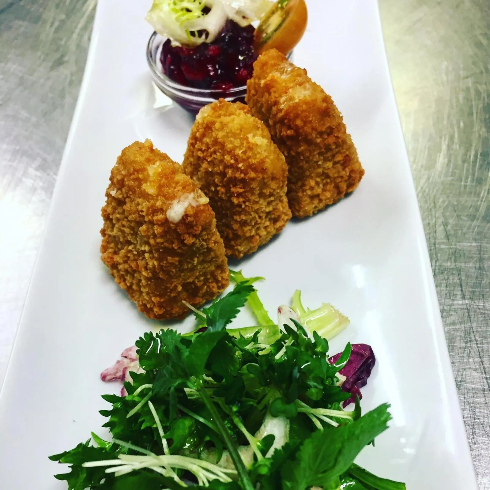 Restaurant/places to eat in The Hand Hotel Llangollen by Compass Hospitality