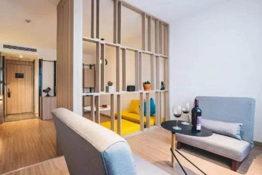 Atour Light Hotel Tangshan Exhibition Center