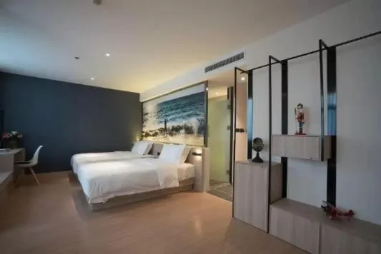 Atour Light Hotel Tangshan Exhibition Center