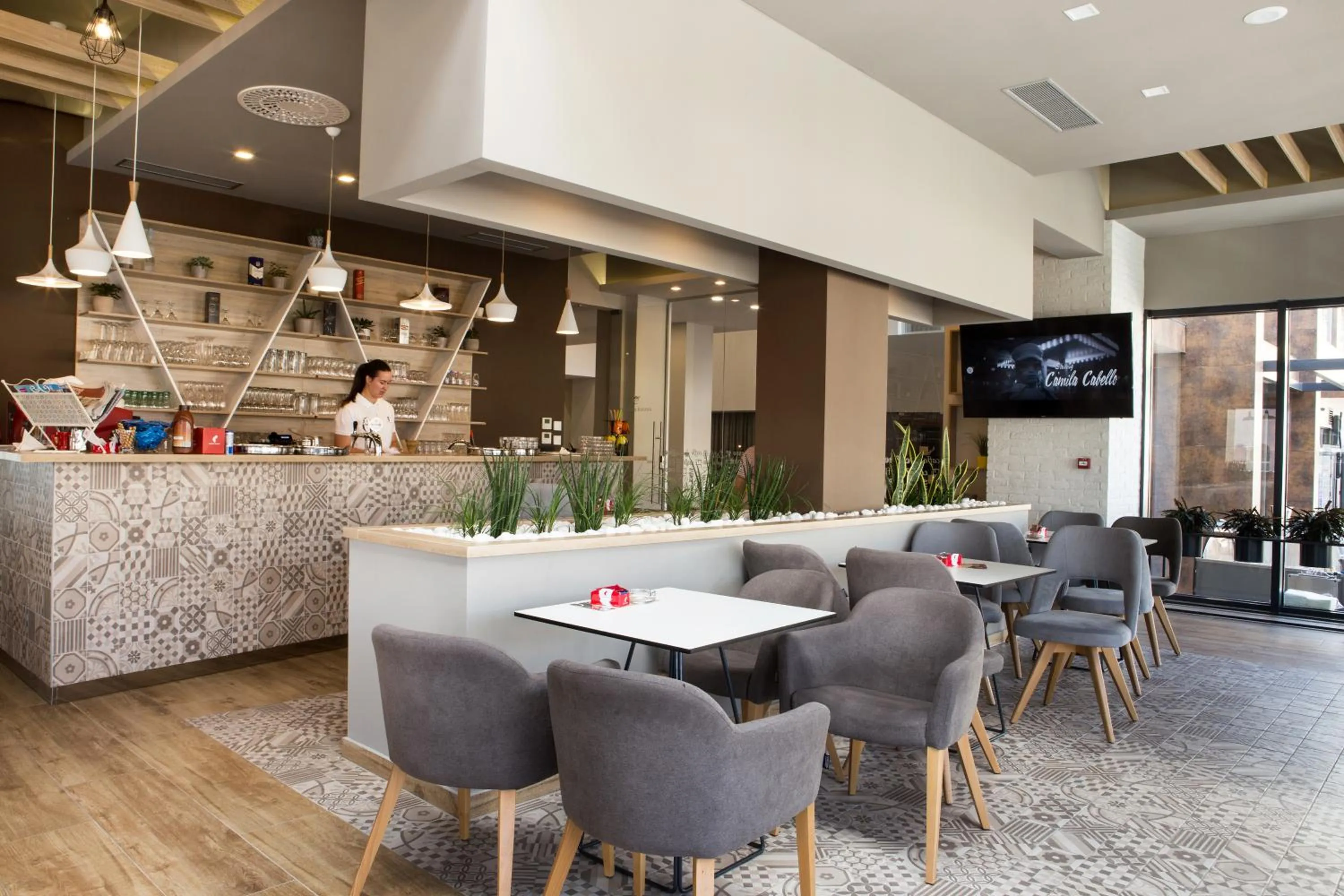 Staff in Hotel Bigeste