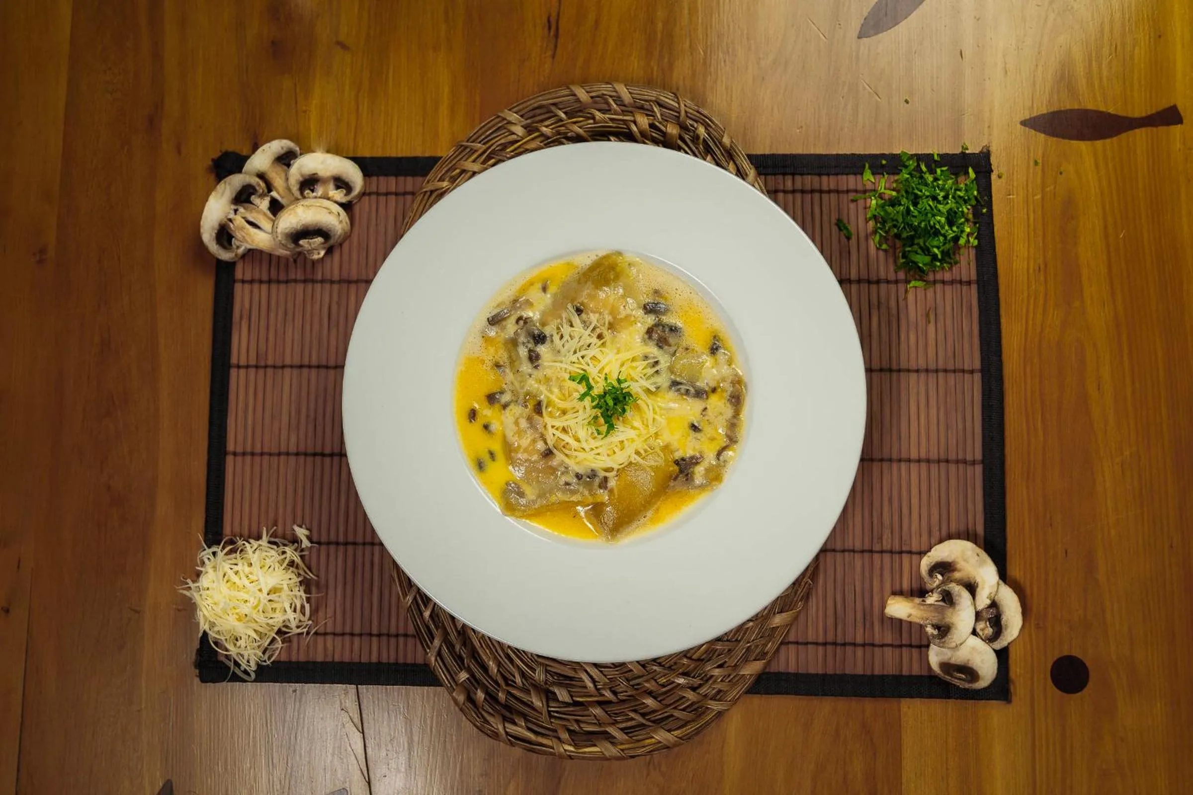 Restaurant/places to eat in Hotel Parque Quilquico