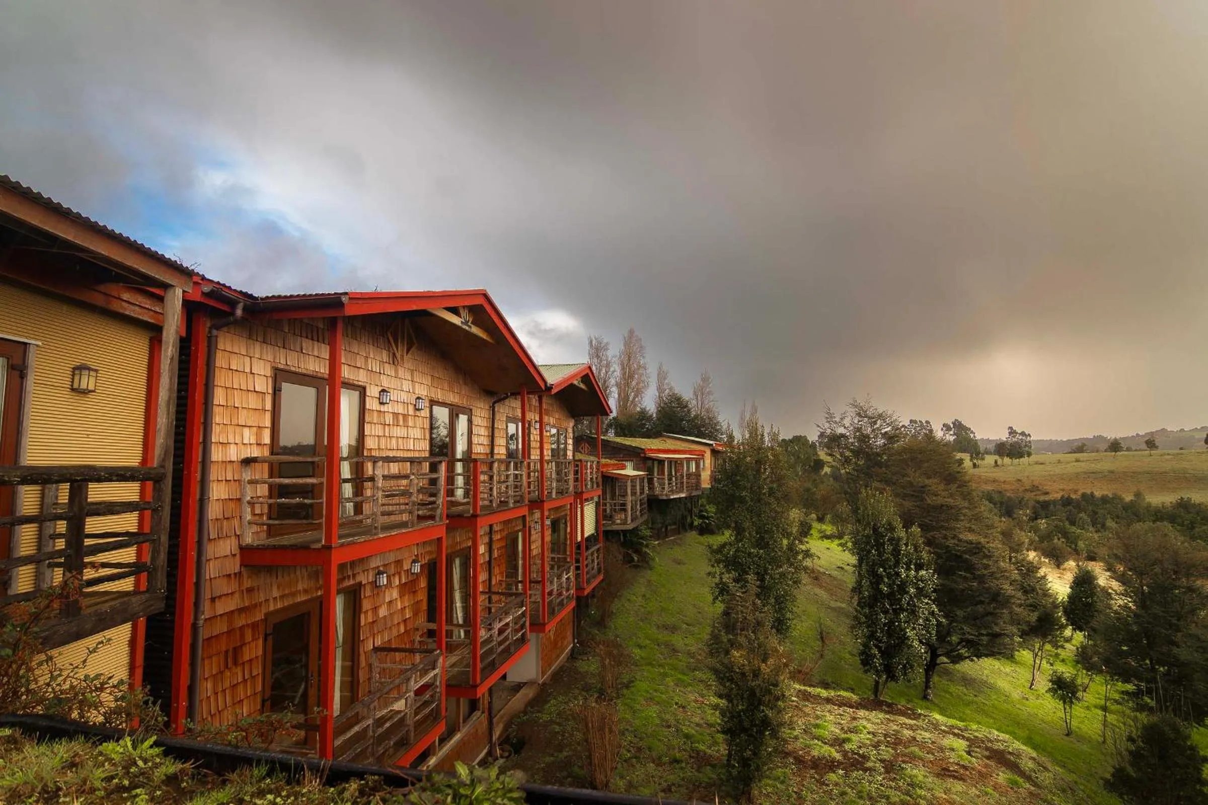 Property building in Hotel Parque Quilquico