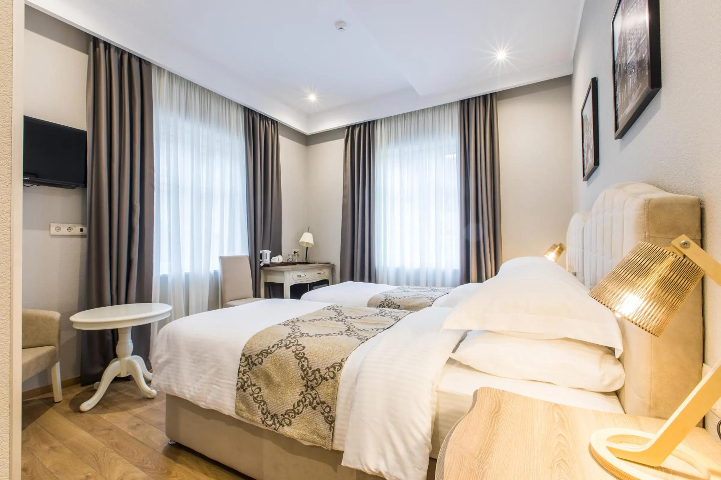 Bedroom, Bed in Hotel Khokhobi Old Tbilisi