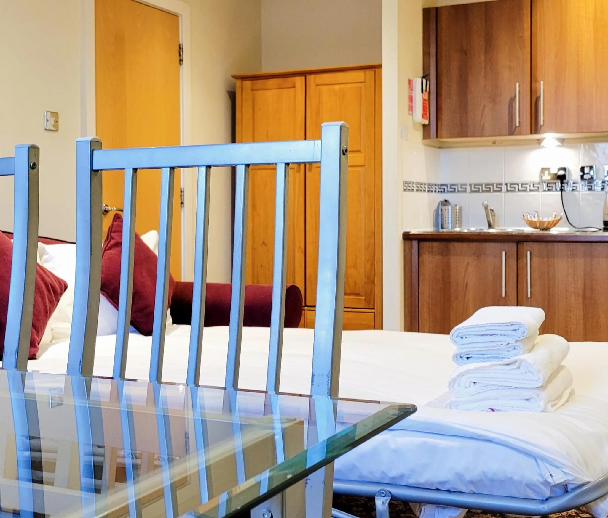 Kitchen or kitchenette, Bed in Grand Plaza Serviced Apartments