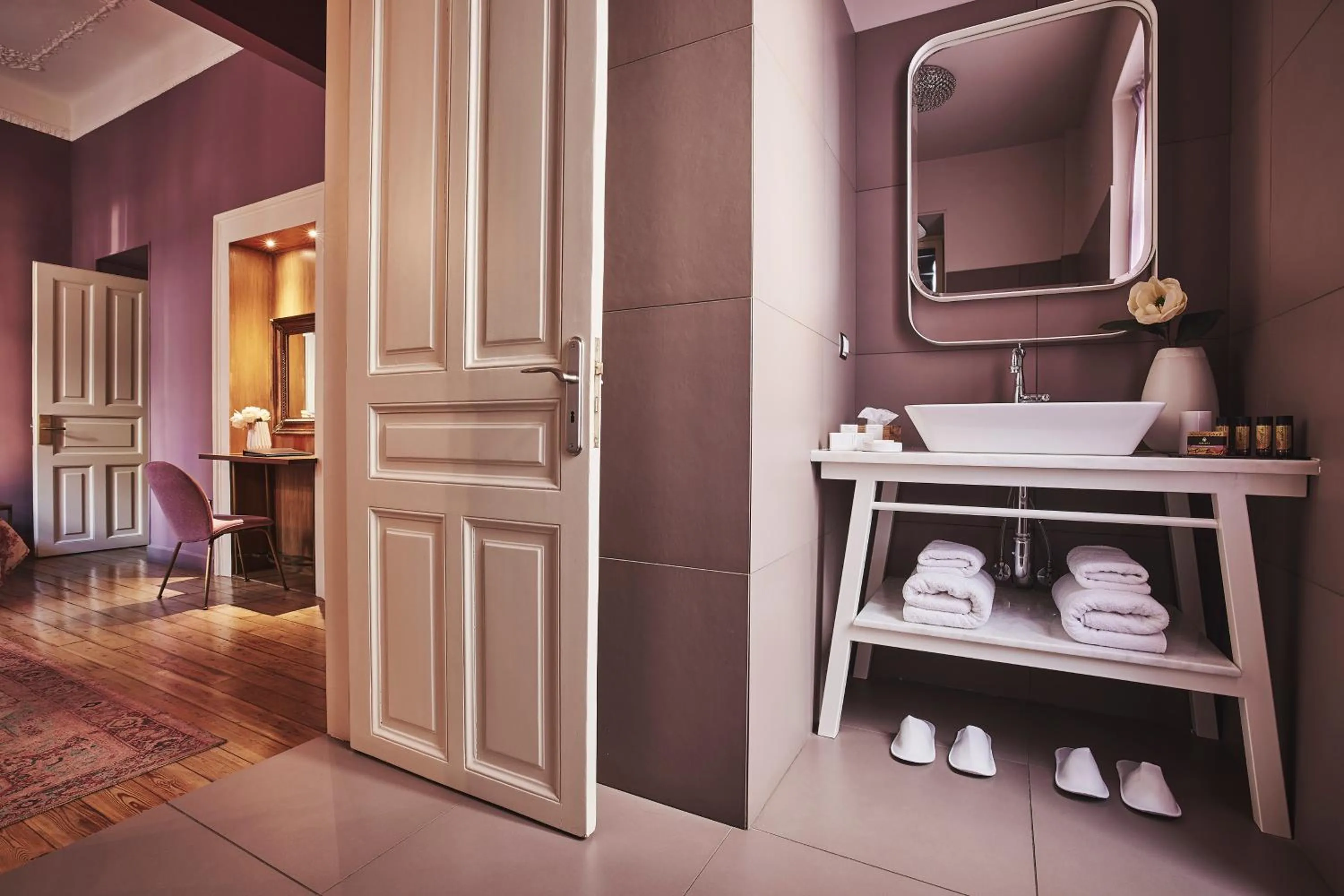 Bathroom in Bohemian Suites Athens