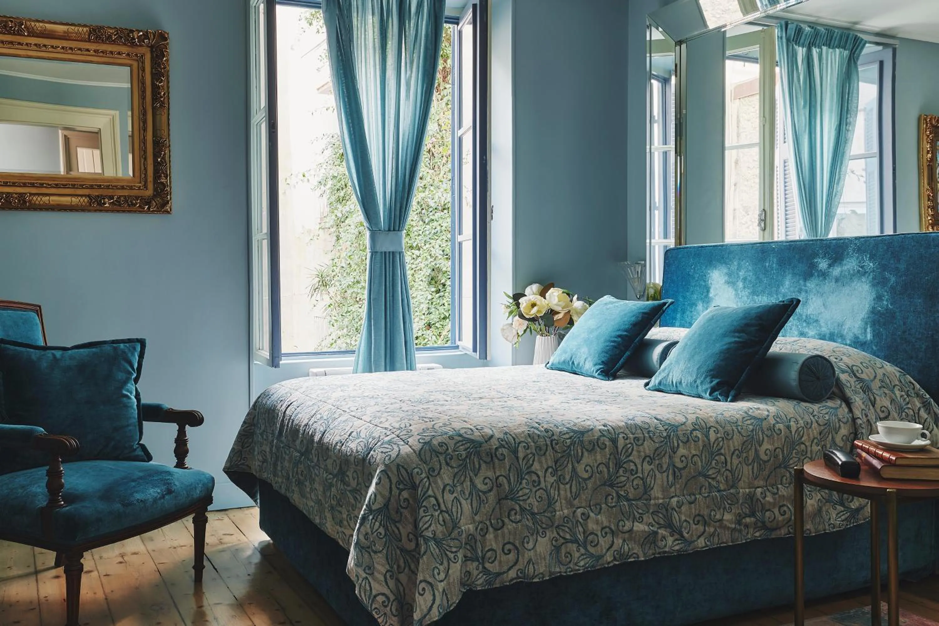 Bedroom, Bed in Bohemian Suites Athens