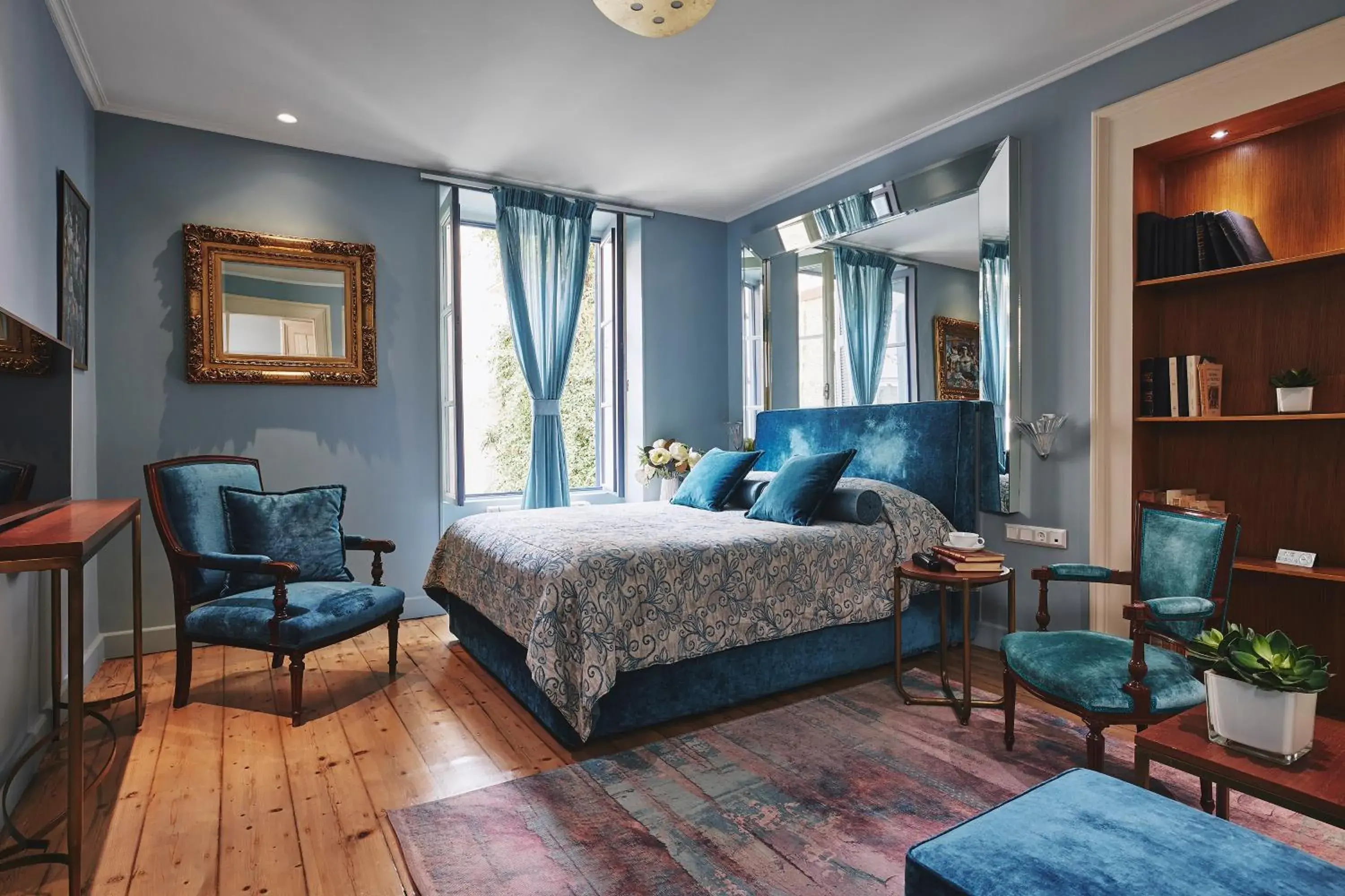 Attic Studio in Bohemian Suites Athens Attic Studio in Bohemian Suites Athens