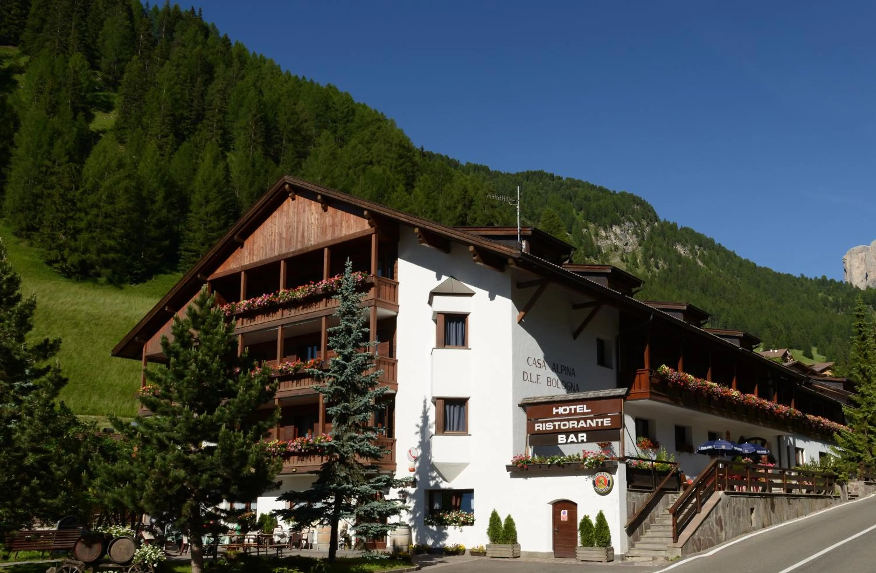 Facade/entrance in Hotel Casa Alpina - Alpin Haus