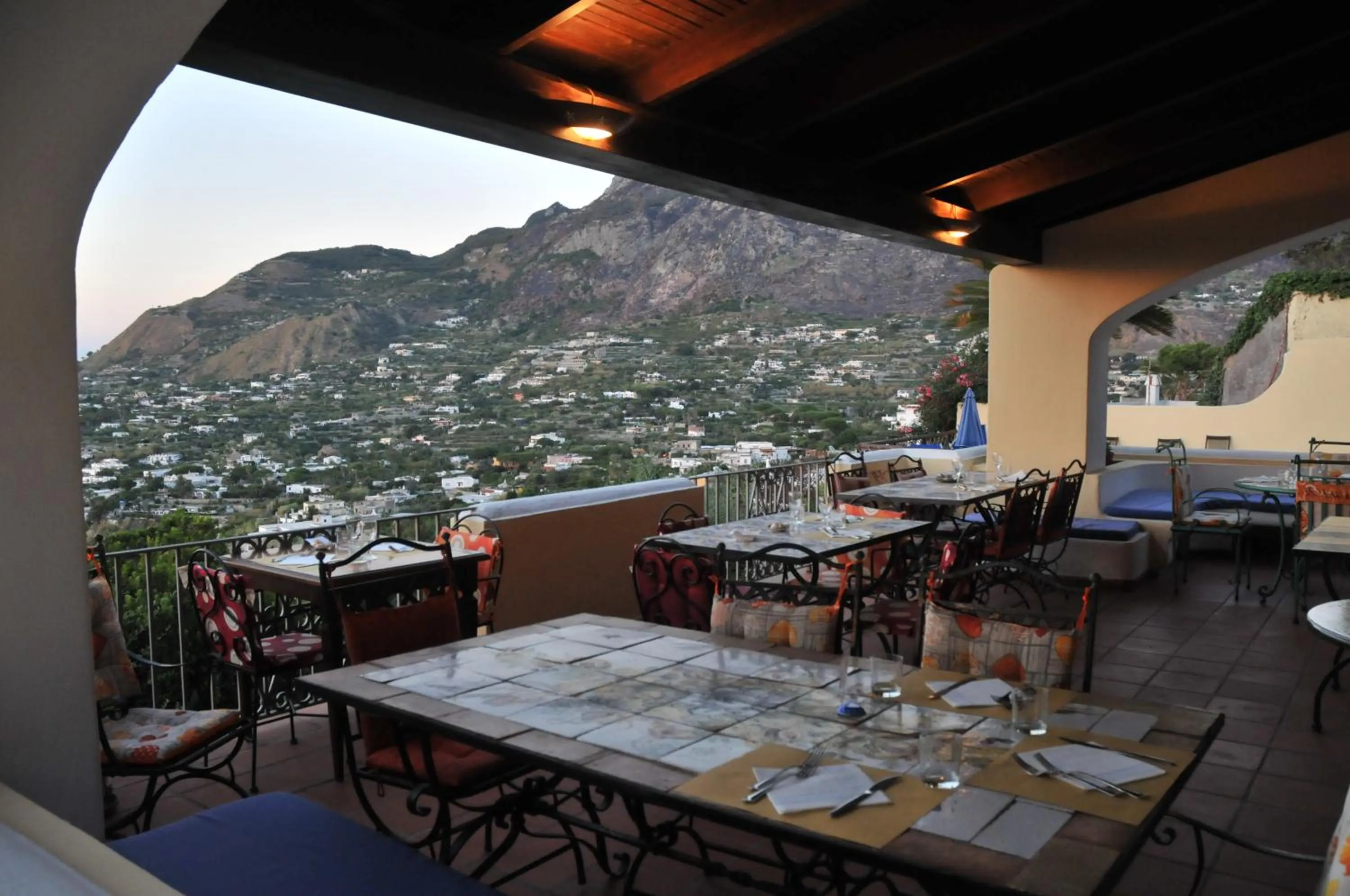 Restaurant/places to eat in Sweetposeidon