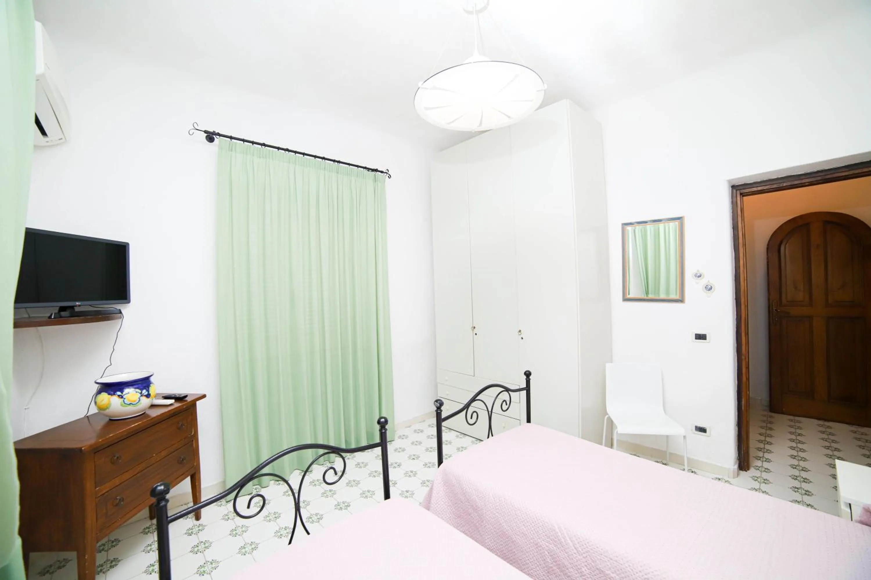 Bed in Sweetposeidon