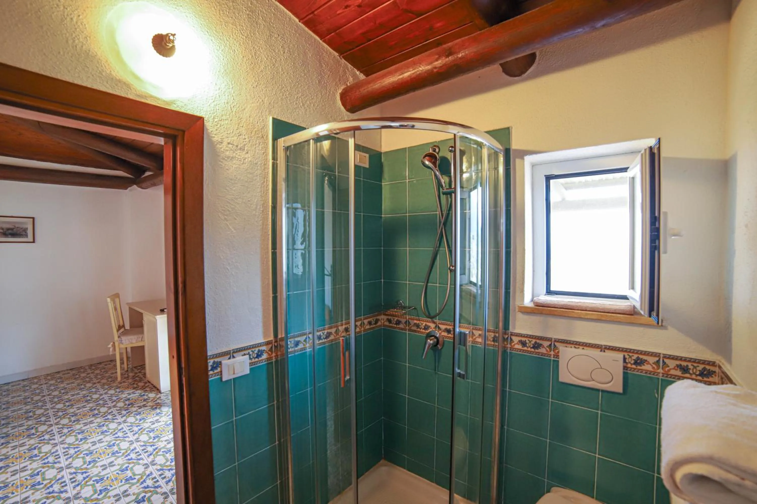 Bathroom in Sweetposeidon