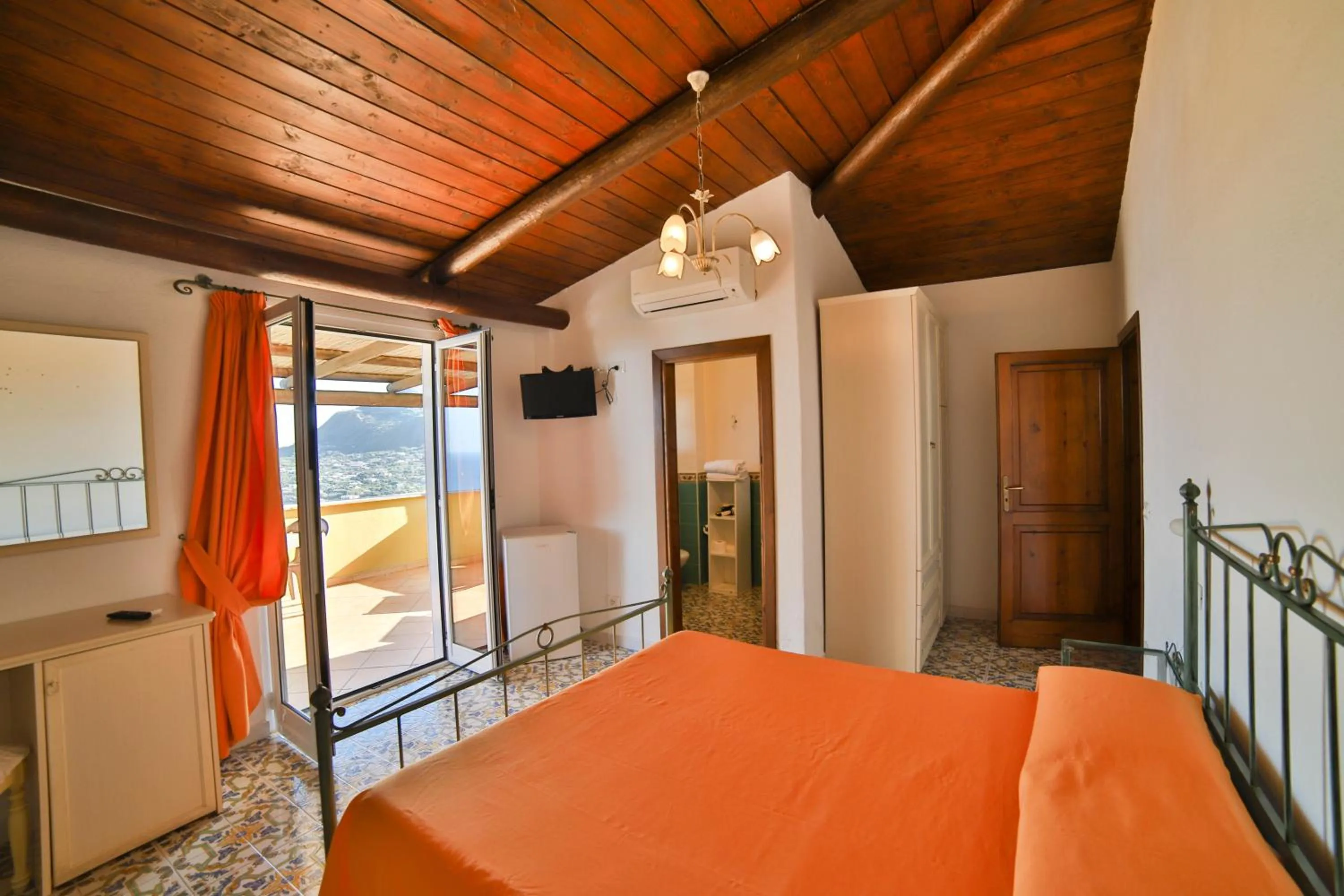 Bedroom, Bed in Sweetposeidon