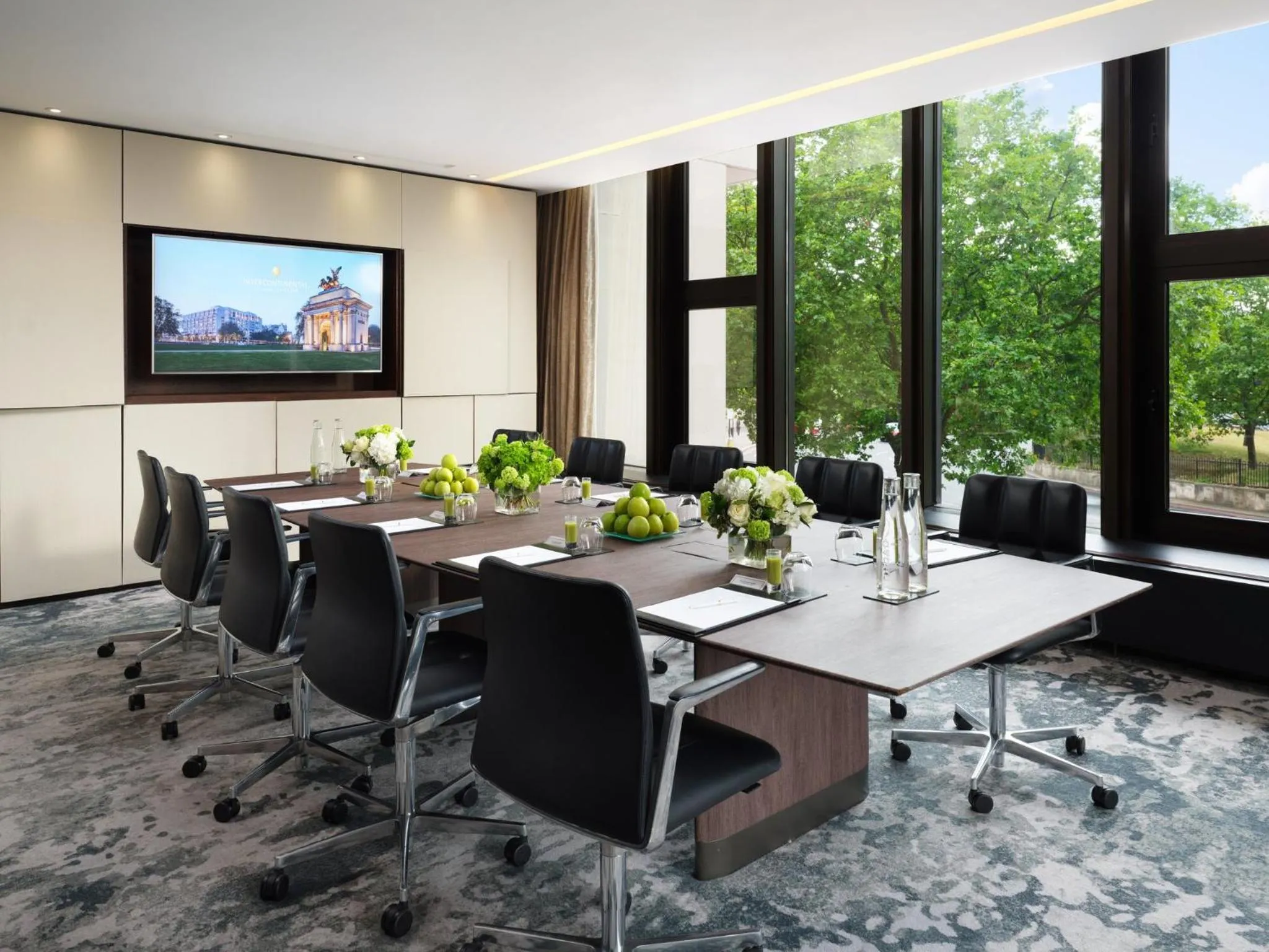 Meeting/conference room in InterContinental London Park Lane by IHG