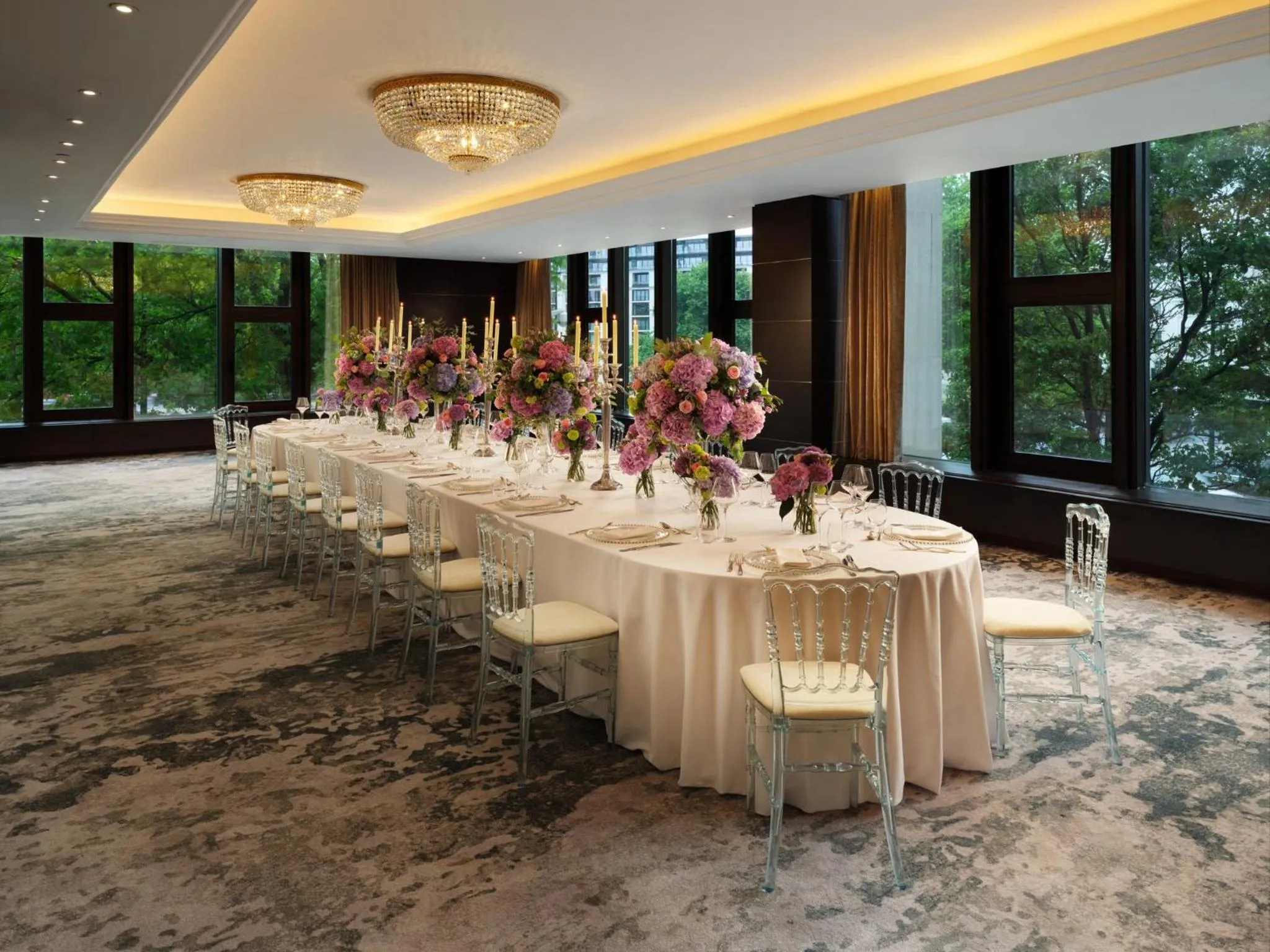 Meeting/conference room in InterContinental London Park Lane by IHG