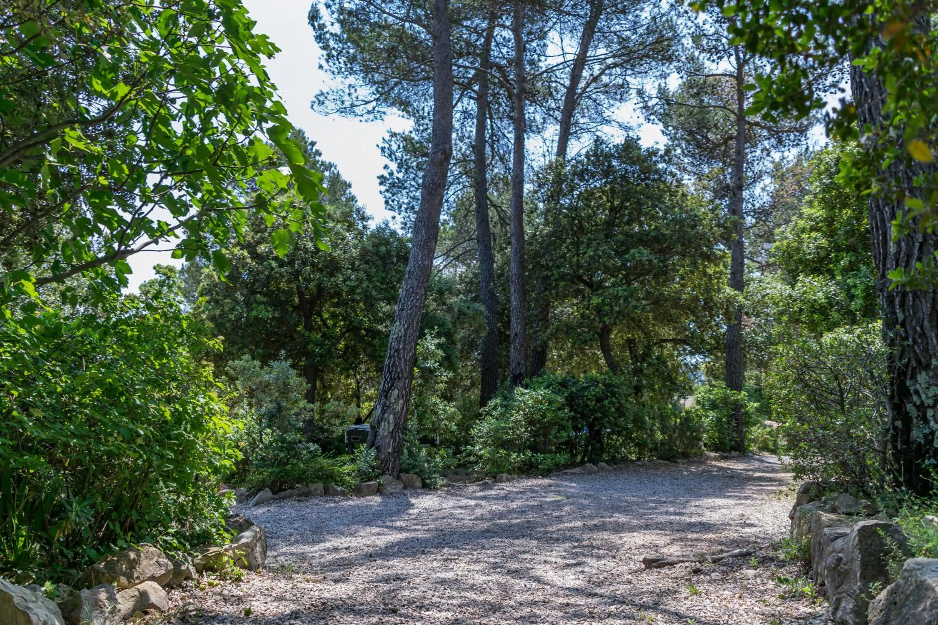 Natural landscape in Les Arbousiers Village Hôtel Provençal