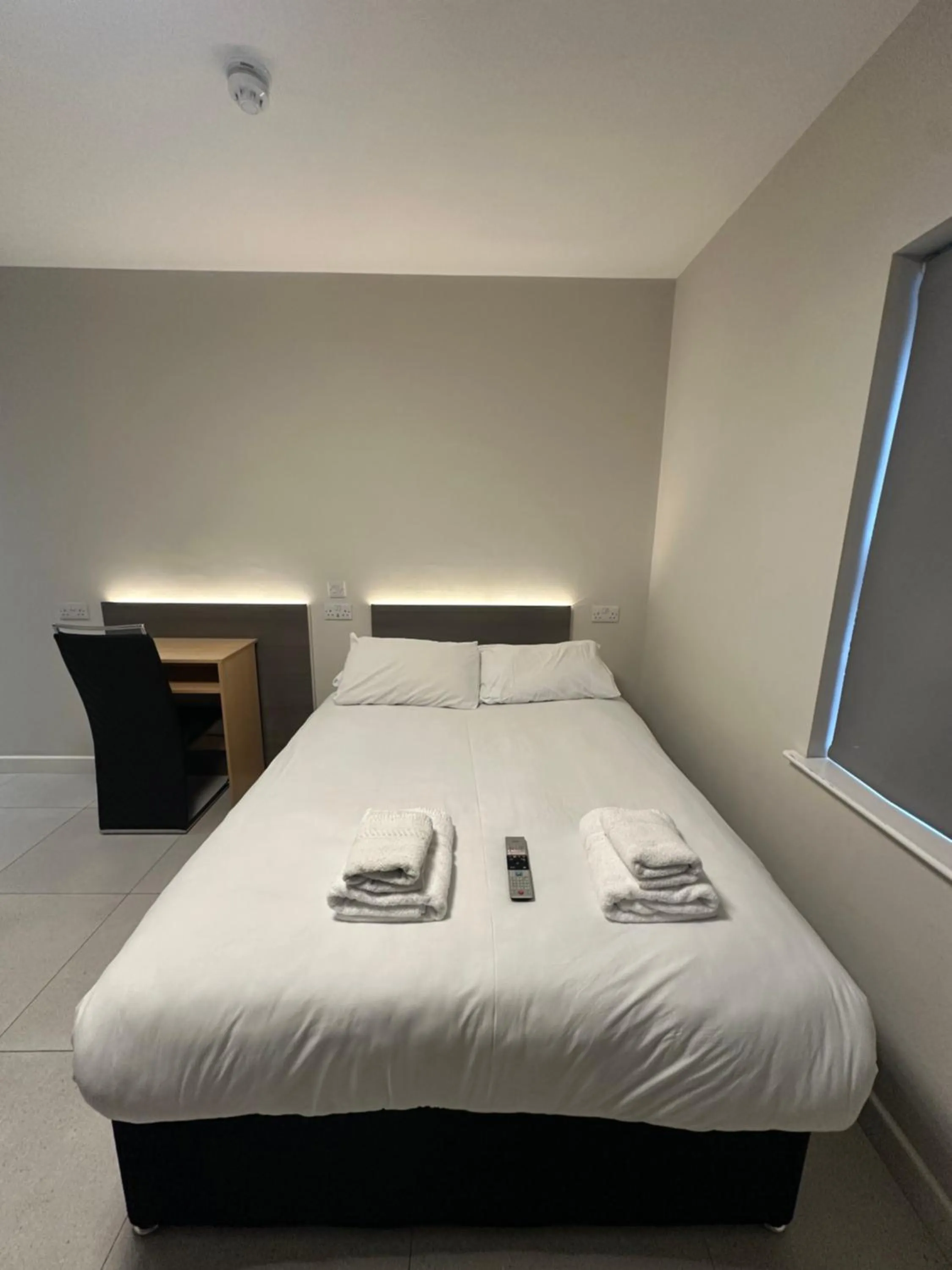 Bed in Wendover Arms Hotel