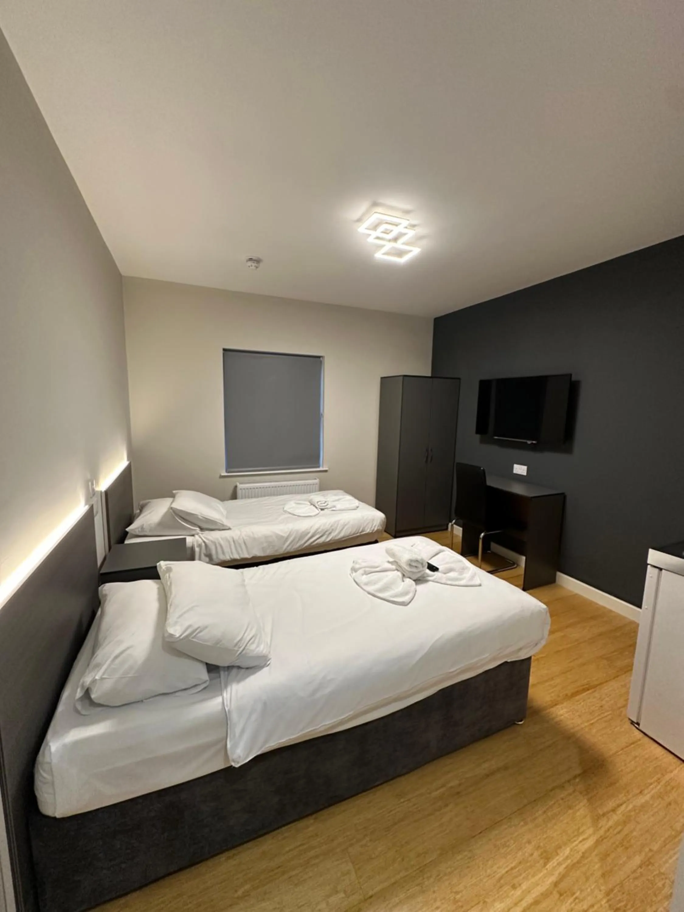 Bed in Wendover Arms Hotel