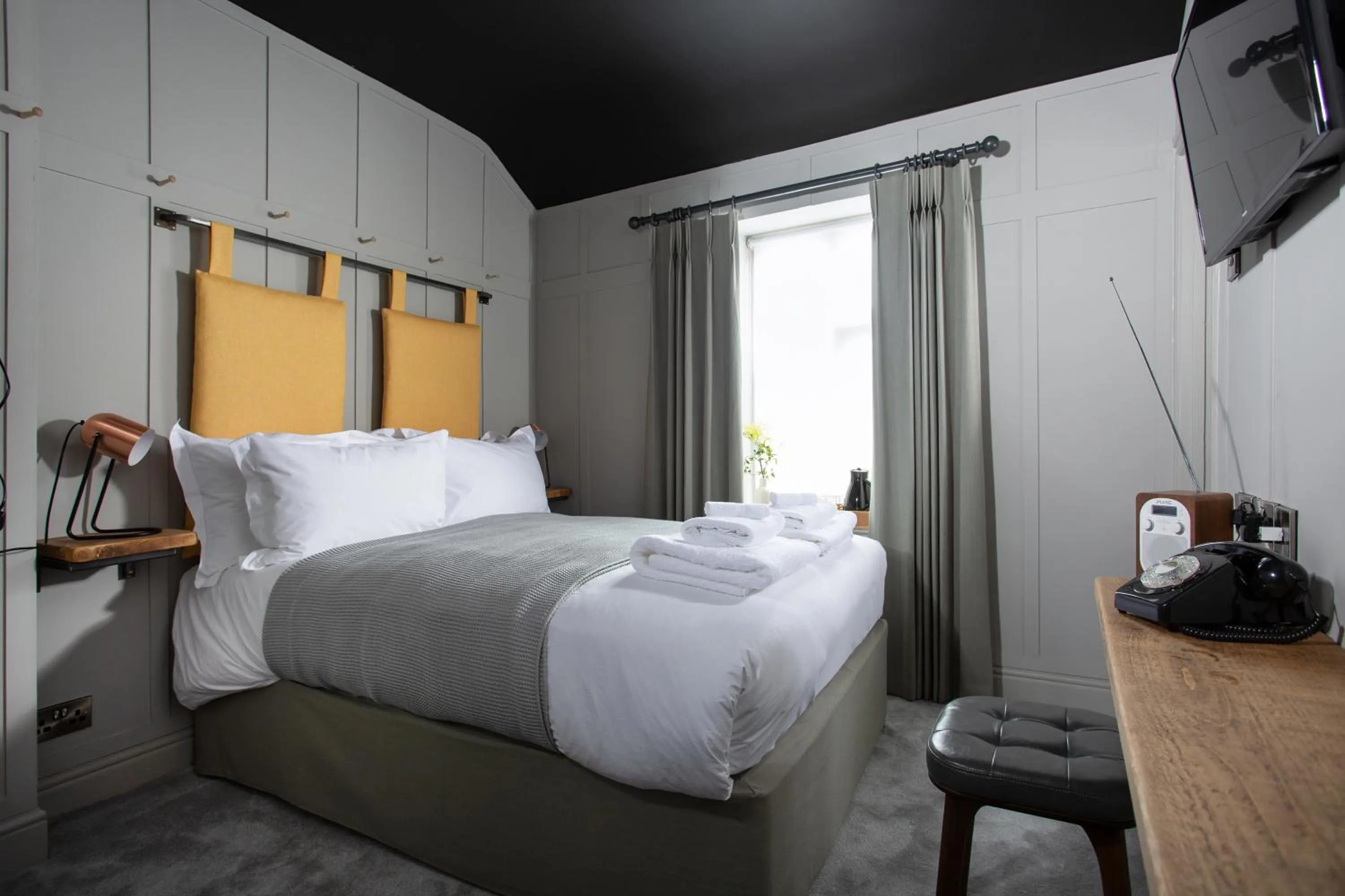 Bed in The Pickled Parson of Sedgefield