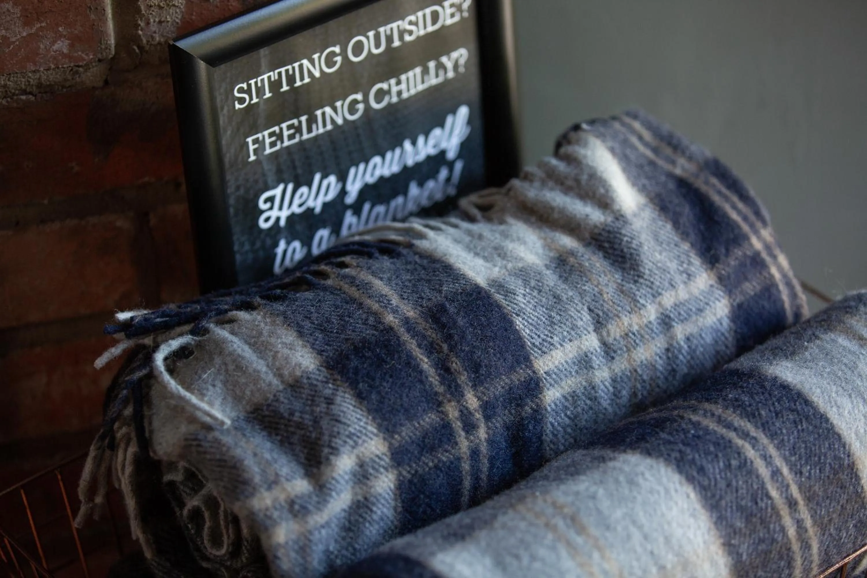 Logo/Certificate/Sign, Bed in The Pickled Parson of Sedgefield