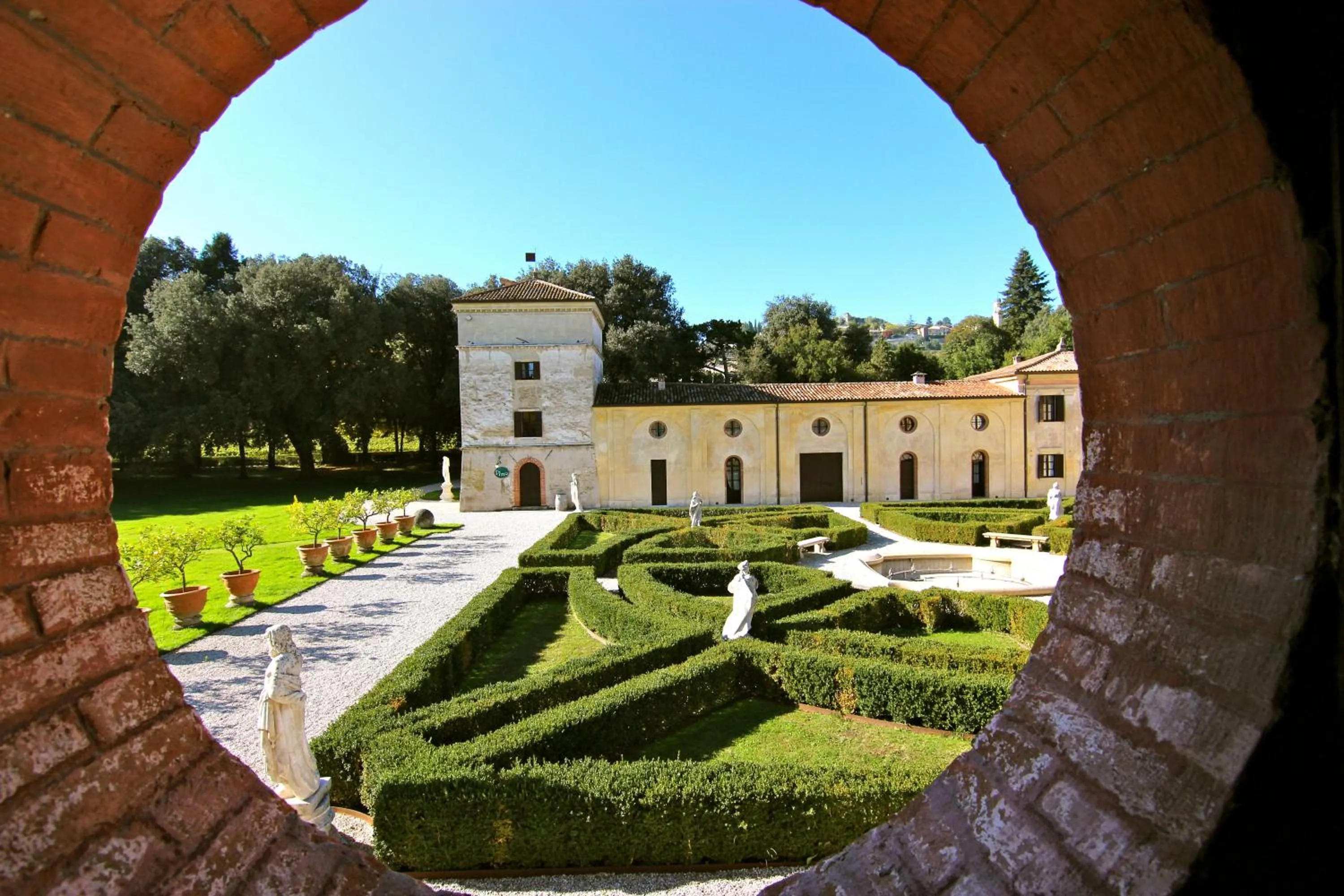 Garden in Hotel Villa Giona