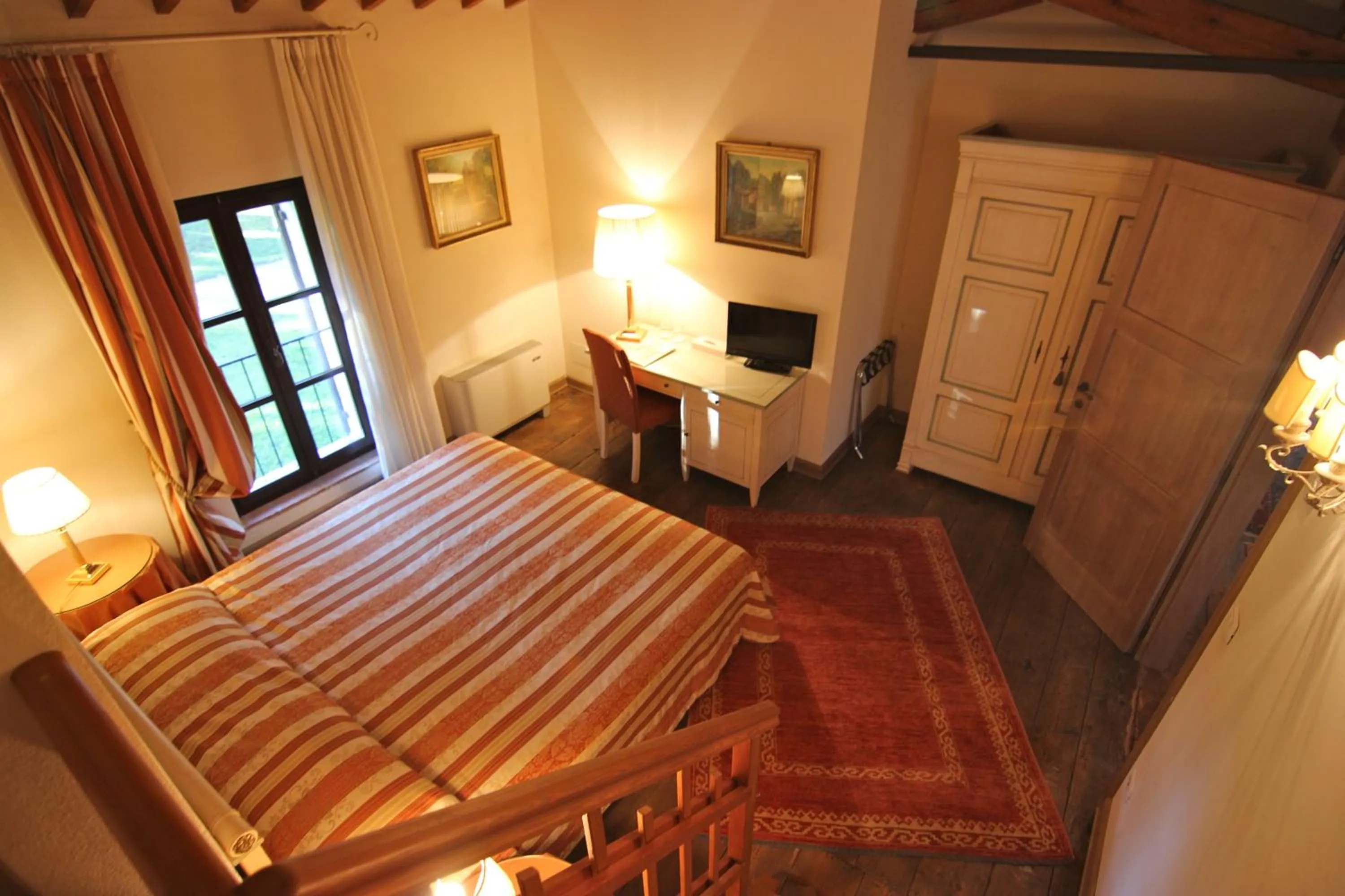 Bedroom in Hotel Villa Giona