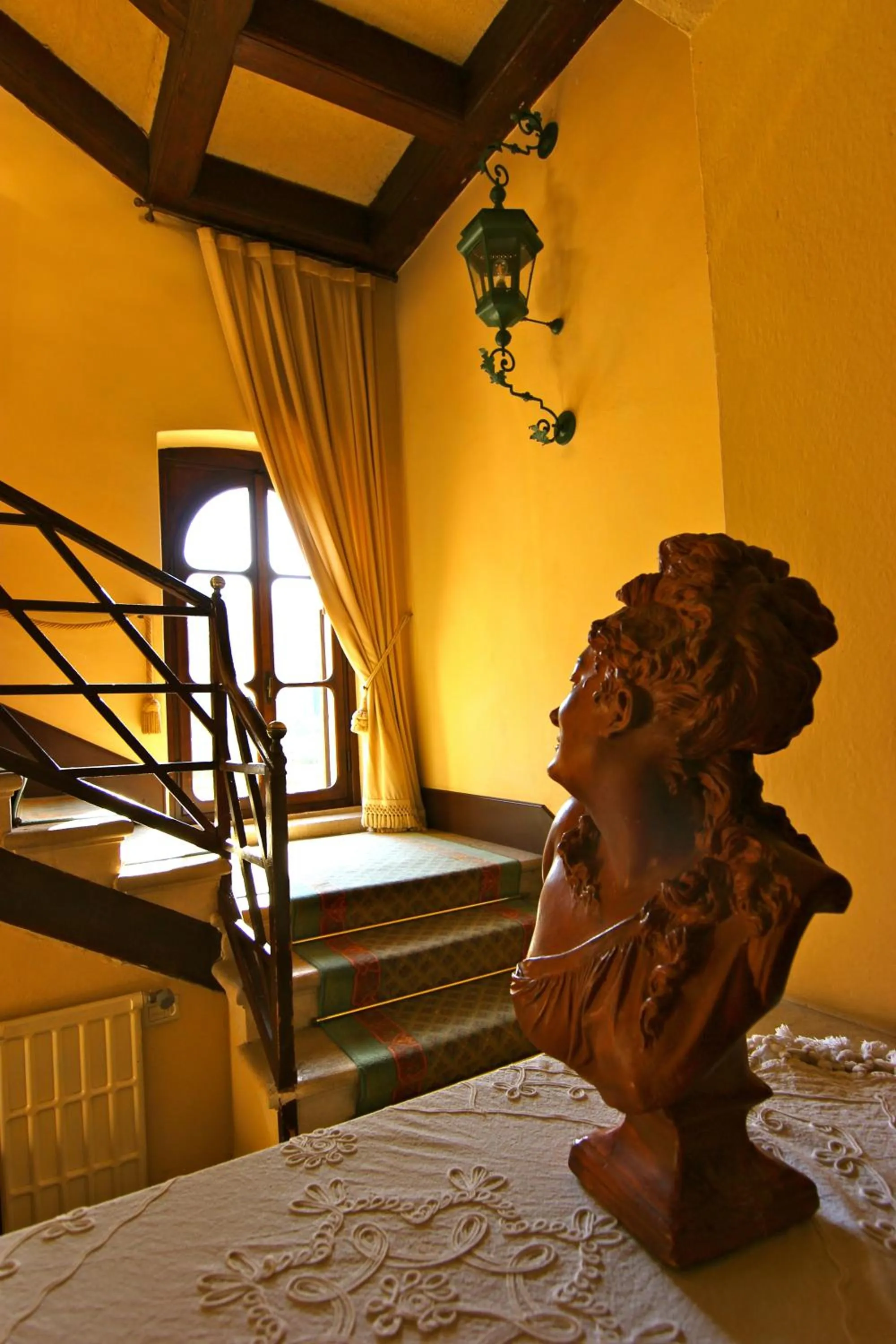 Decorative detail in Hotel Villa Giona