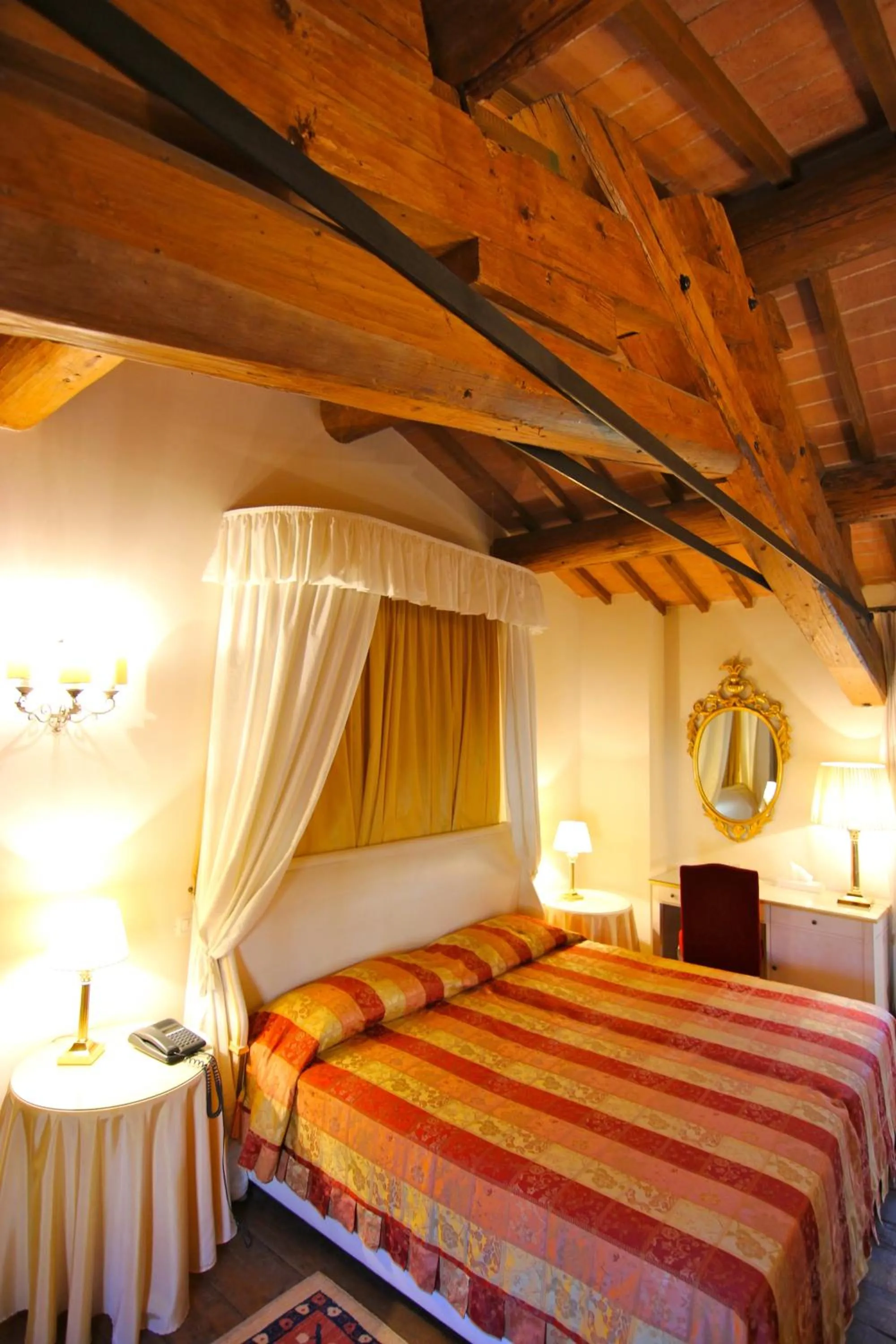 Bedroom in Hotel Villa Giona
