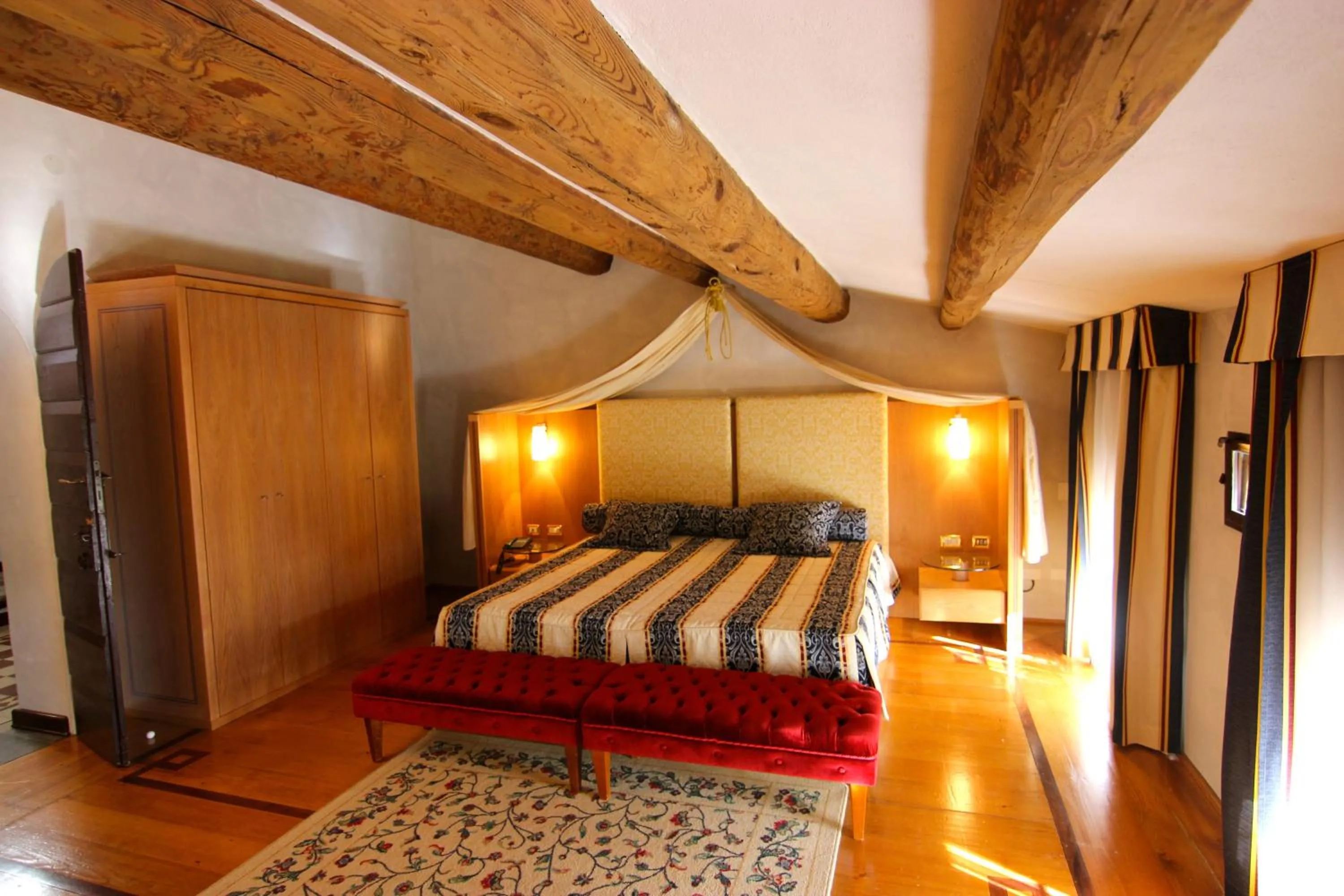 Bedroom in Hotel Villa Giona