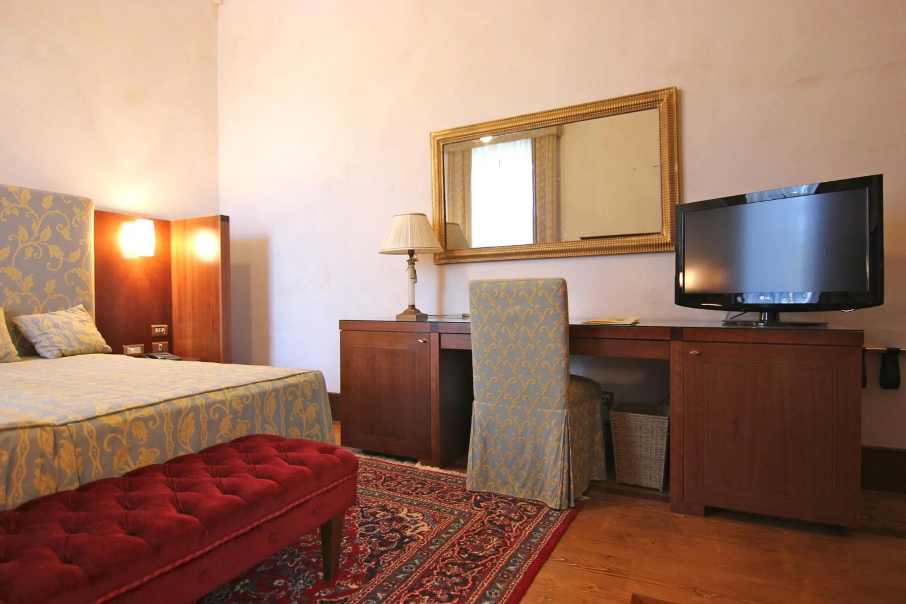 Bedroom in Hotel Villa Giona