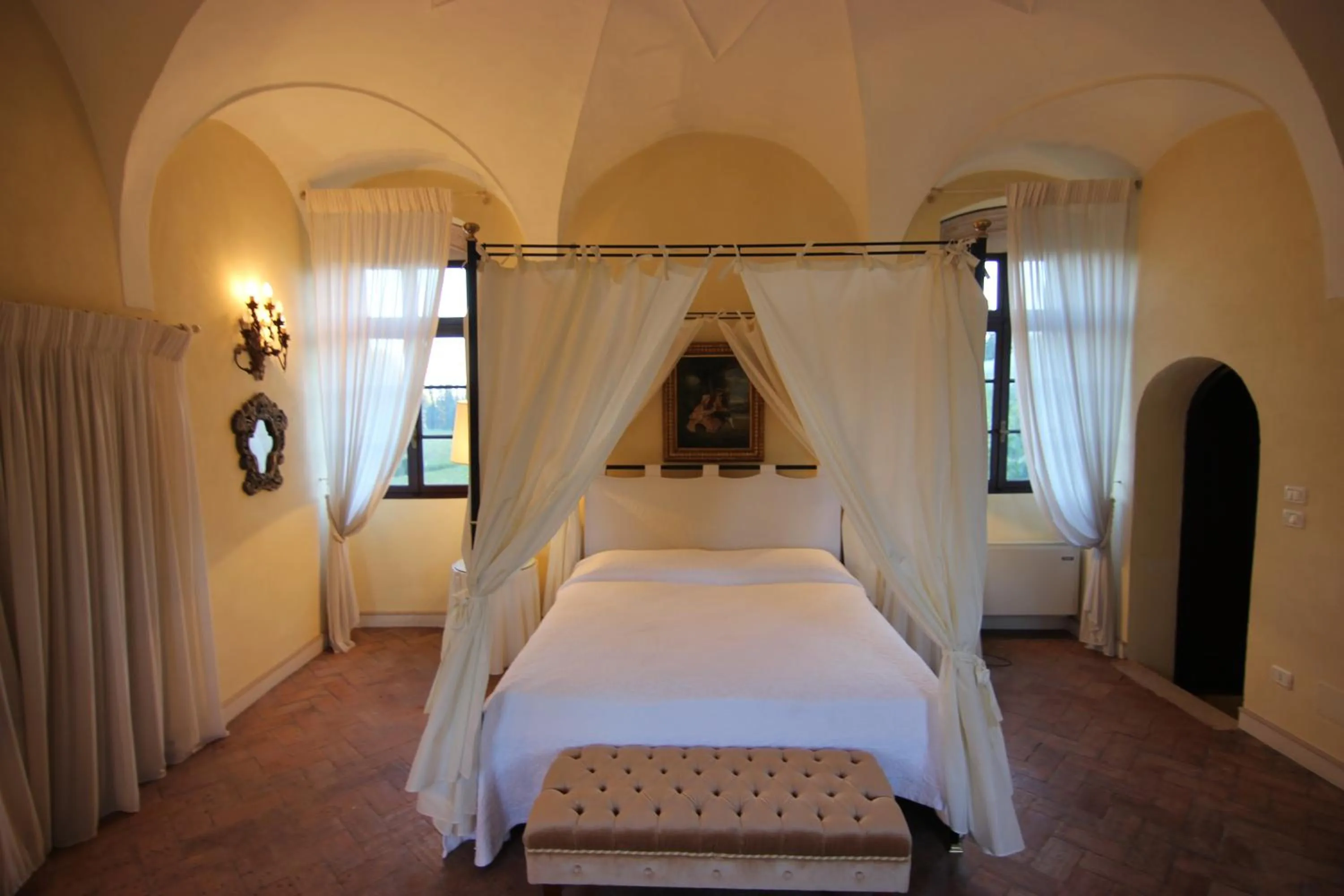 Bedroom in Hotel Villa Giona