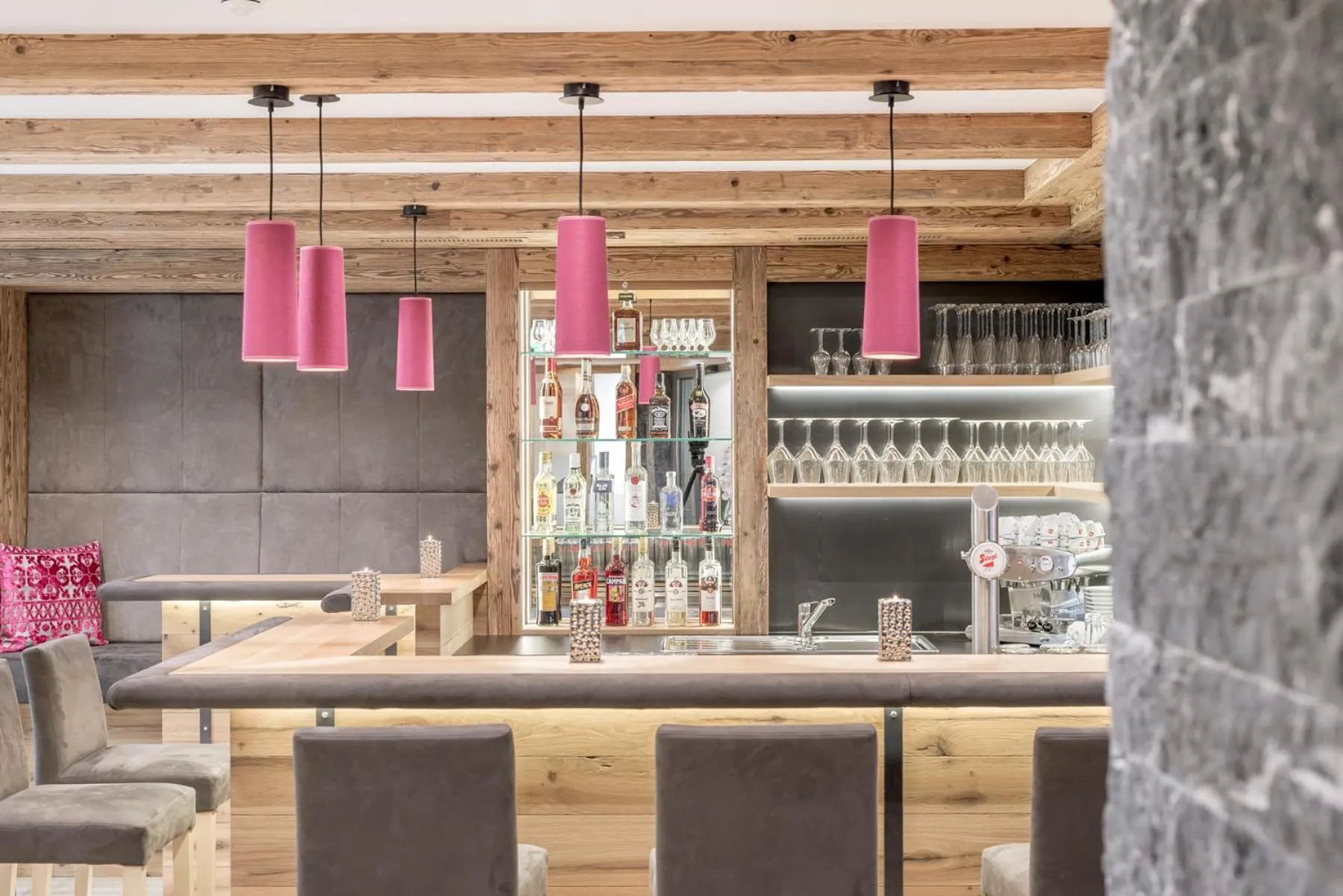 Lounge or bar in Hotel Mondin