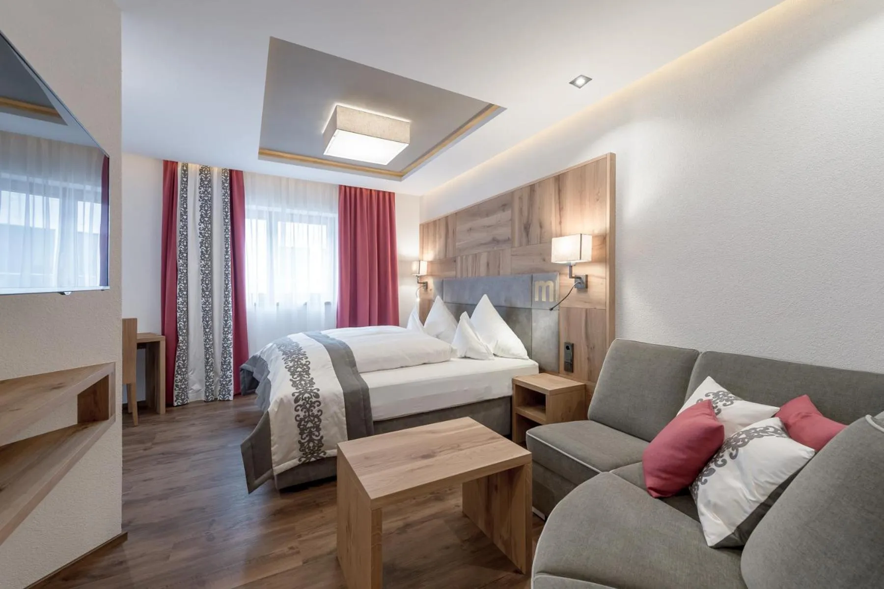 Photo of the whole room, Bed in Hotel Mondin