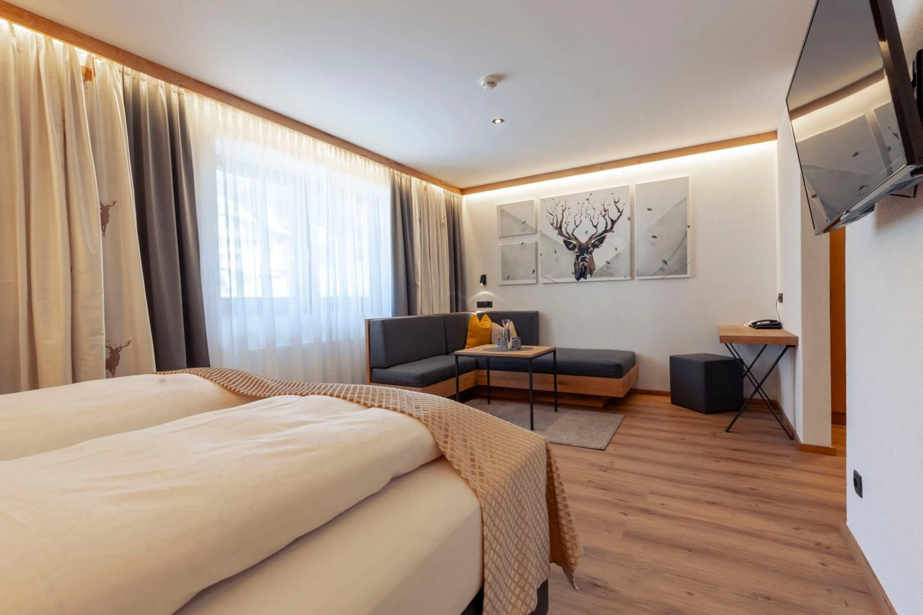 Photo of the whole room, Bed in Hotel Mondin