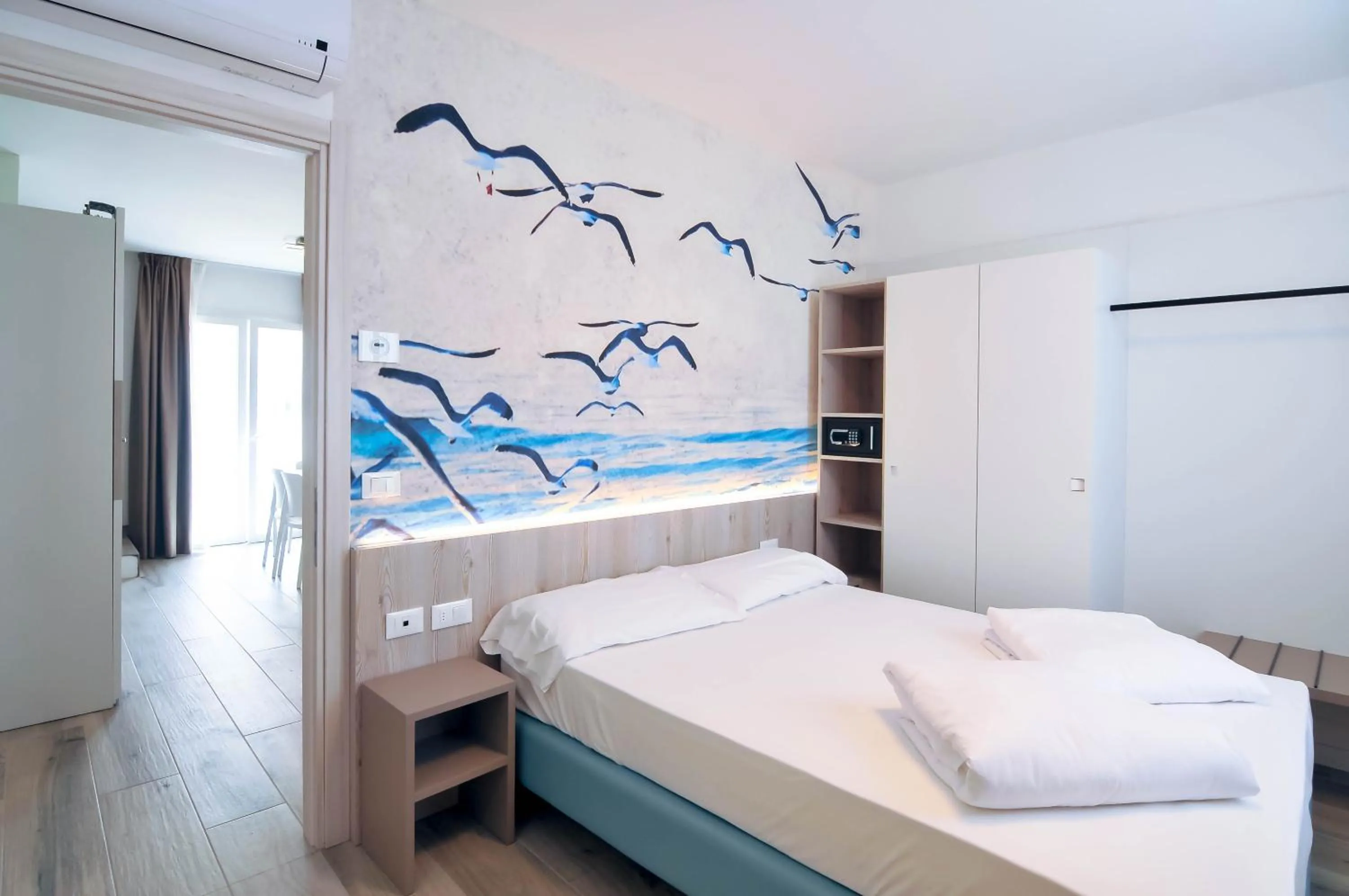 Bed in Marina Palace Hotel 4 stelle S