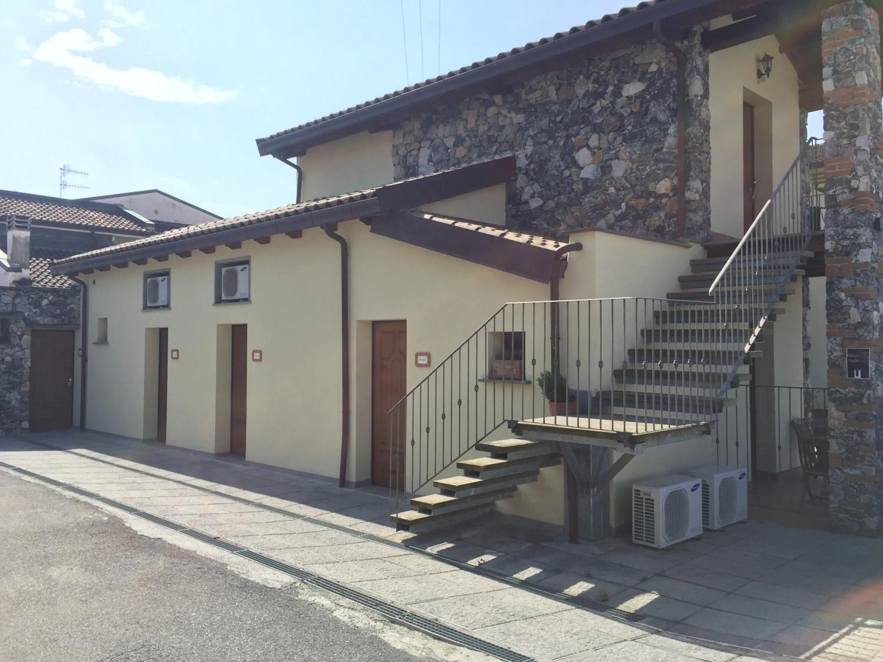 Parking in Il Casale Del Giglio