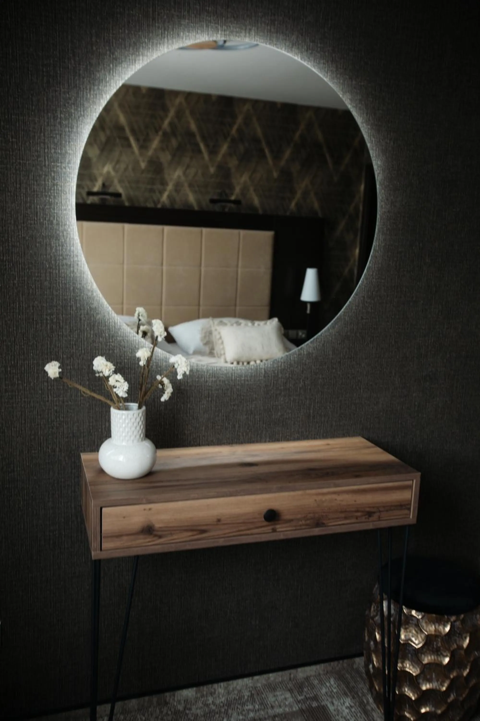 Decorative detail in Interhotel Tatra