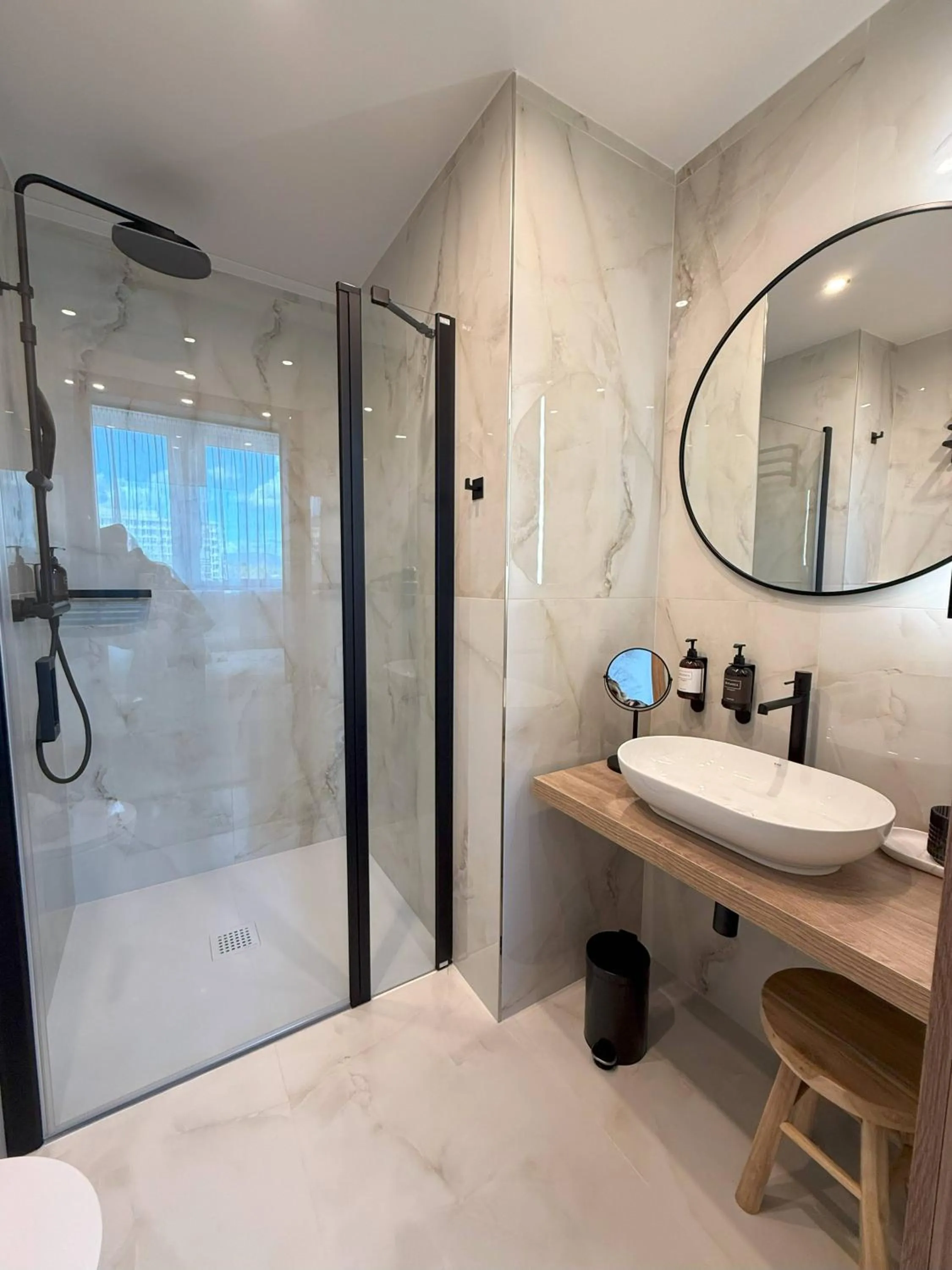 Shower in Interhotel Tatra